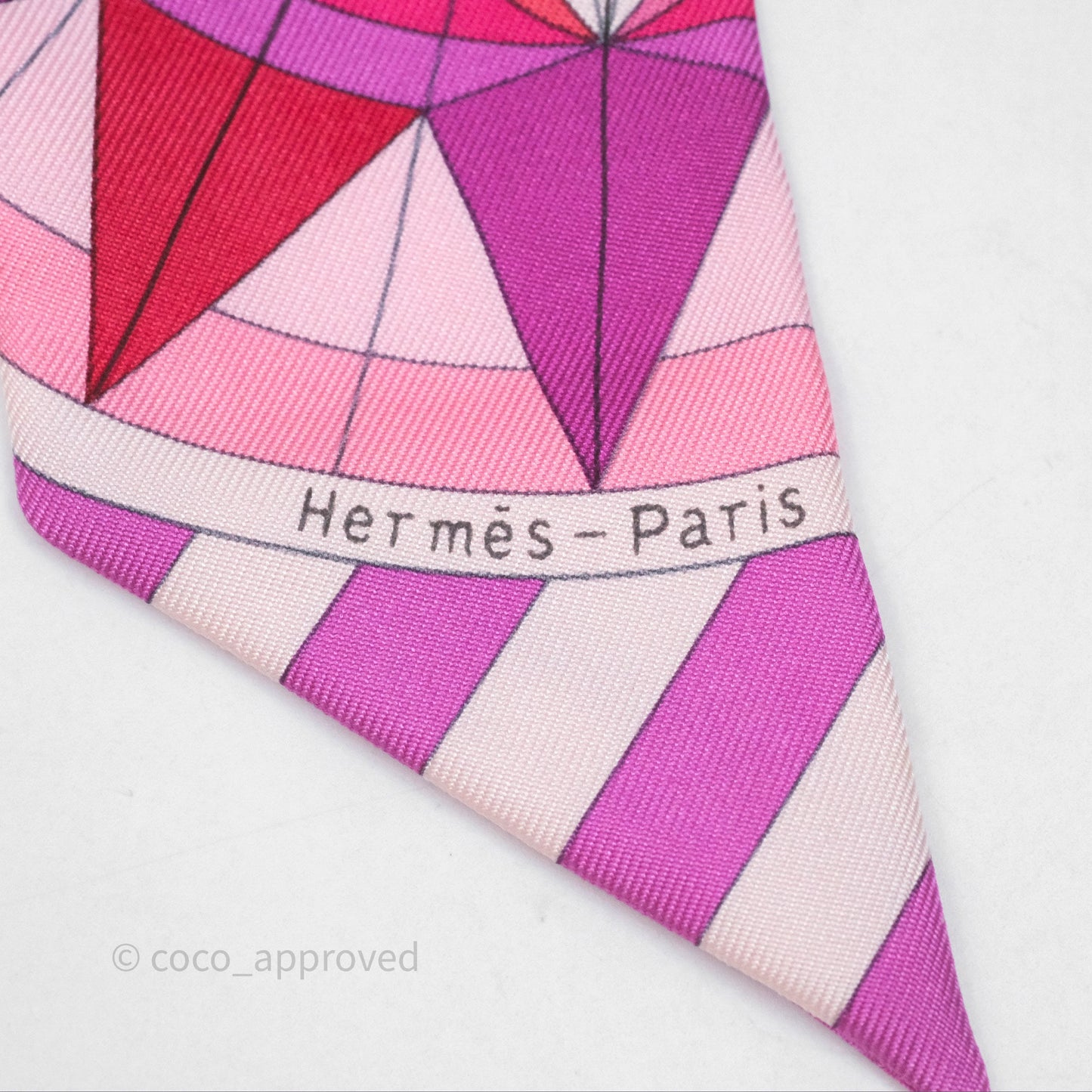 Hermès Rose de Compas Silk Twilly