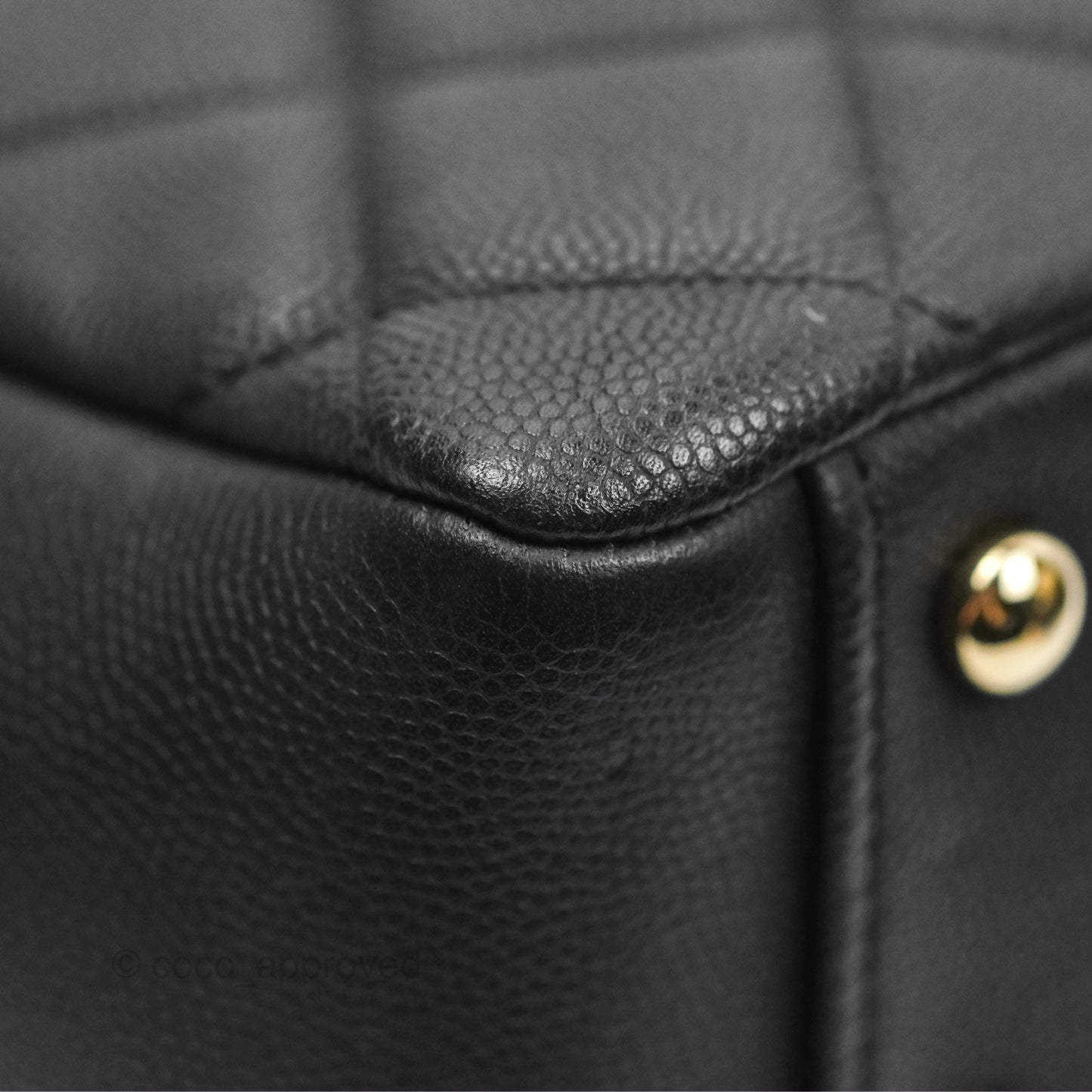 Chanel Quilted Medium Business Affinity Flap Matte Black Caviar Gold Hardware