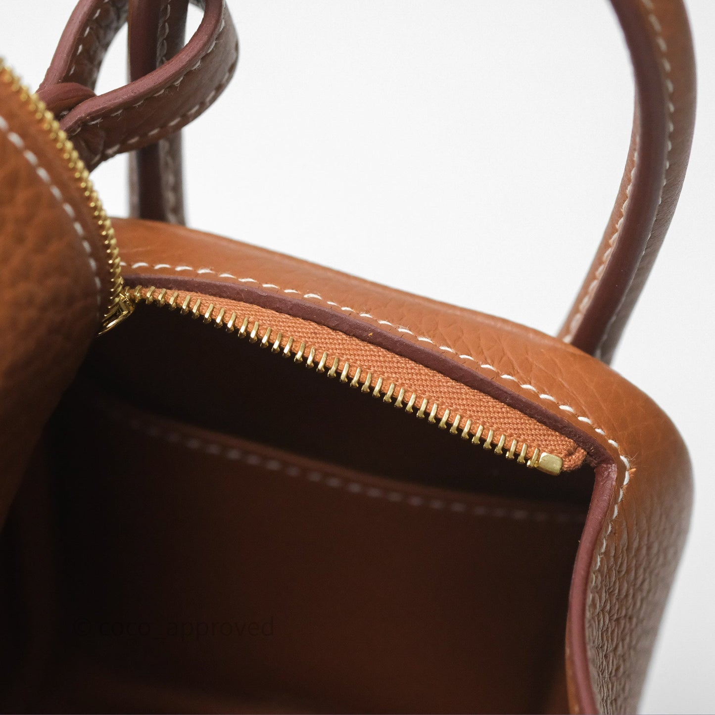Hermès Mini Lindy 20 Gold Clemence Gold Hardware