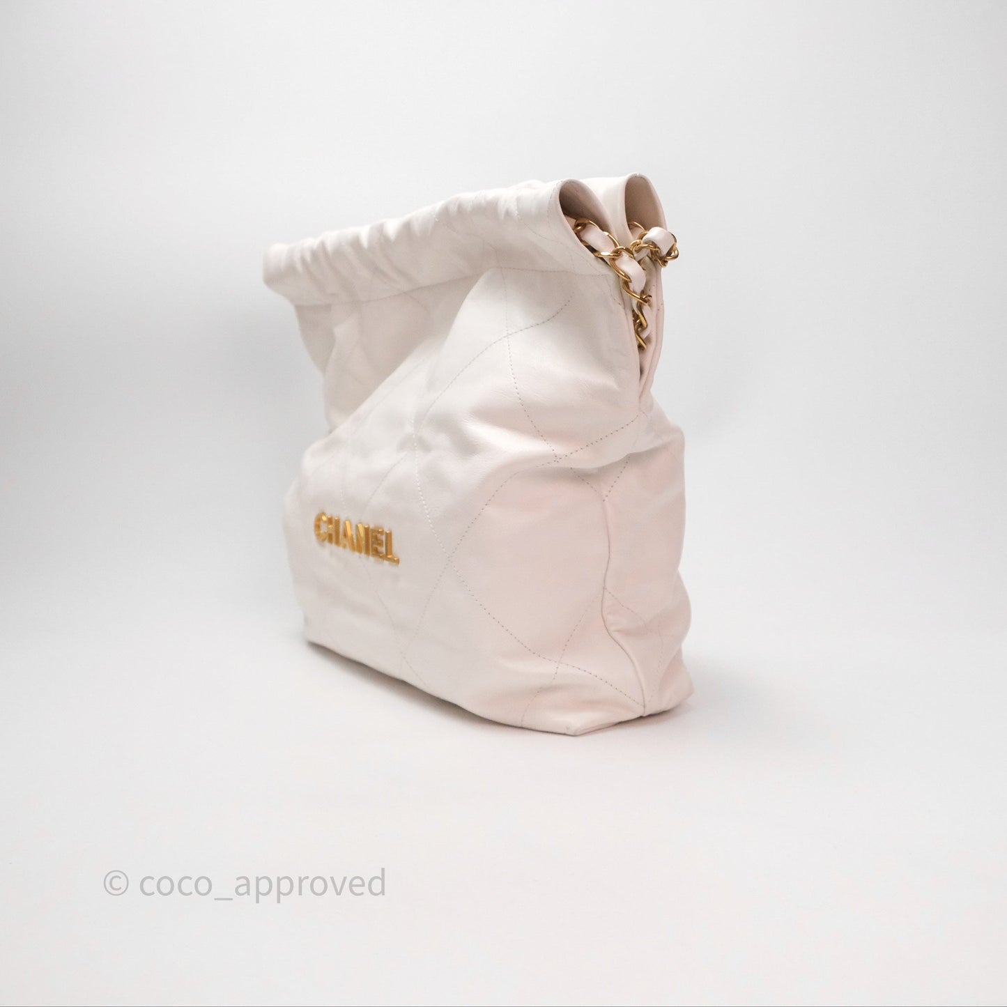 Chanel 22 Small White Shiny Calfskin Aged Gold Hardware