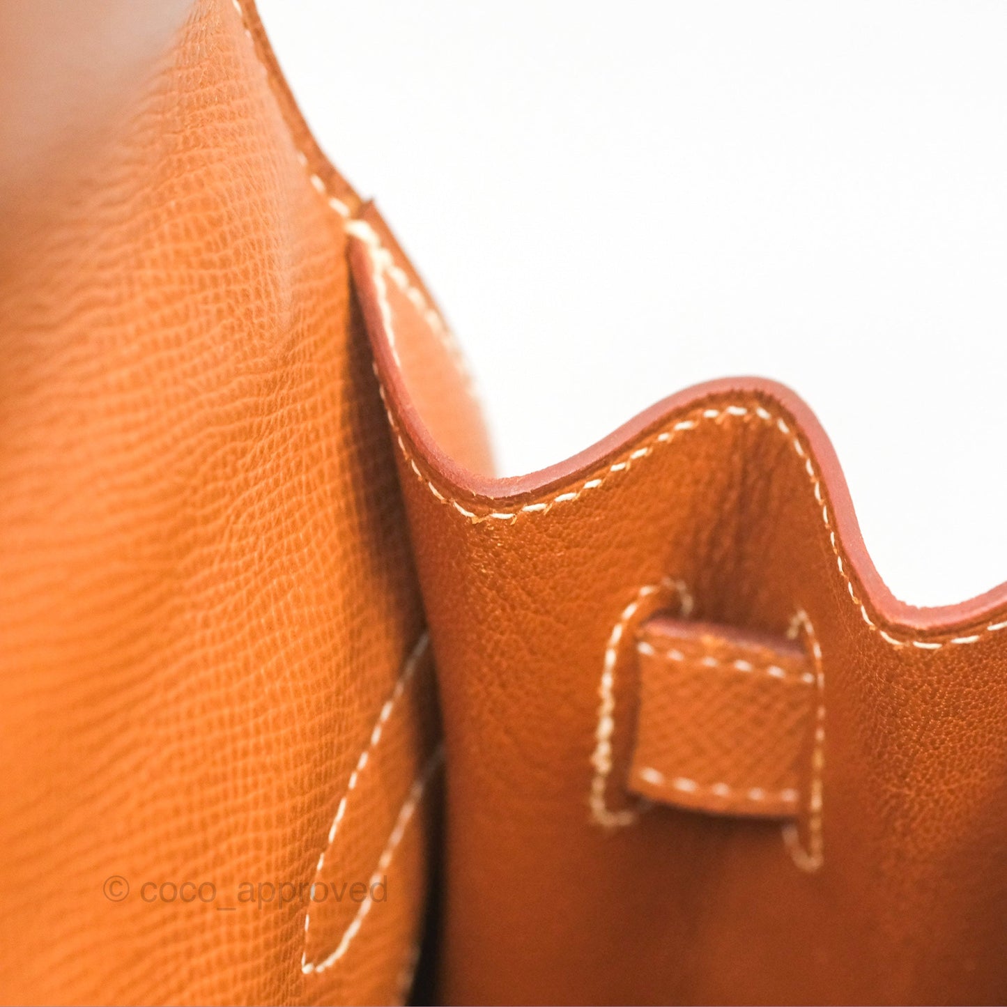 Hermès Kelly 32 Sellier Gold Epsom Gold Hardware