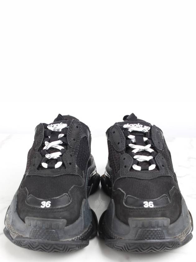 Luxury Balenciaga Triple S sneakers 35 5 225