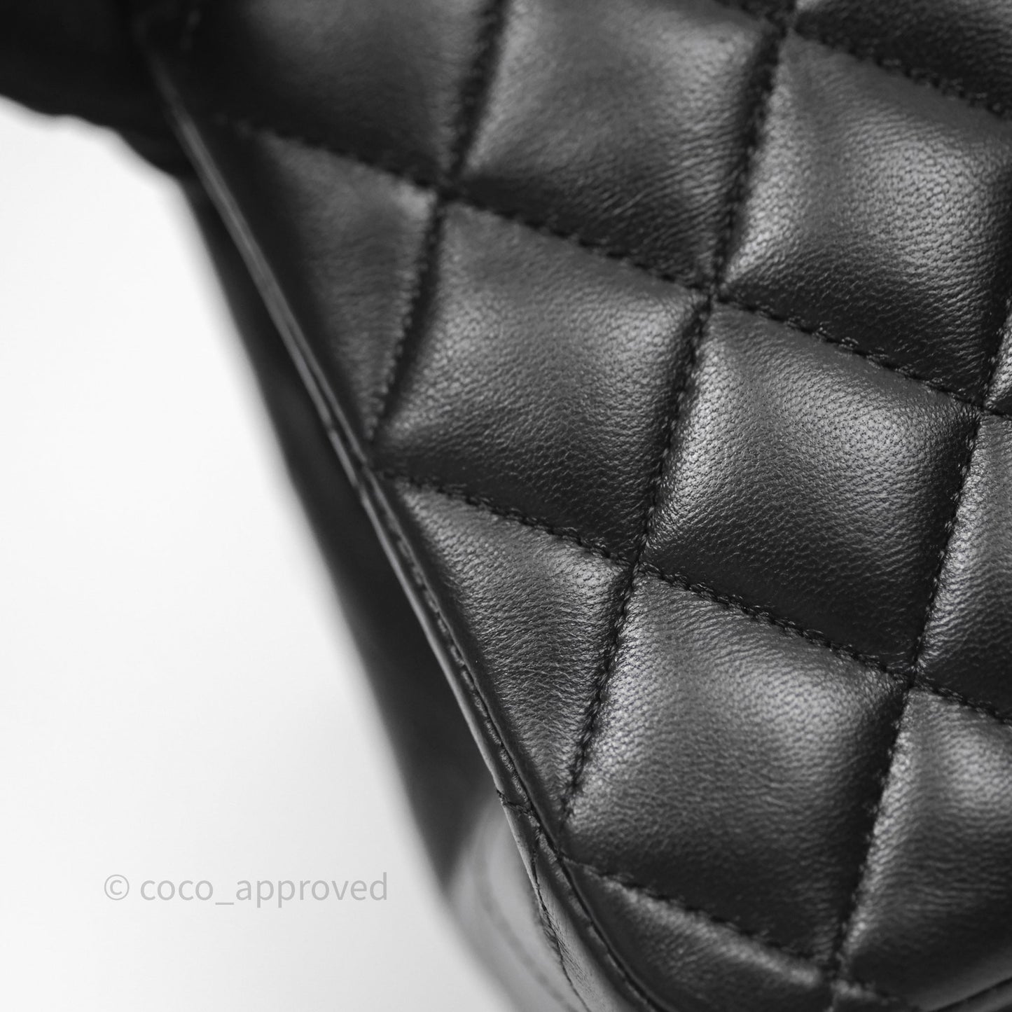 Chanel Classic M/L Medium Flap Quilted Black Lambskin Gold Hardware
