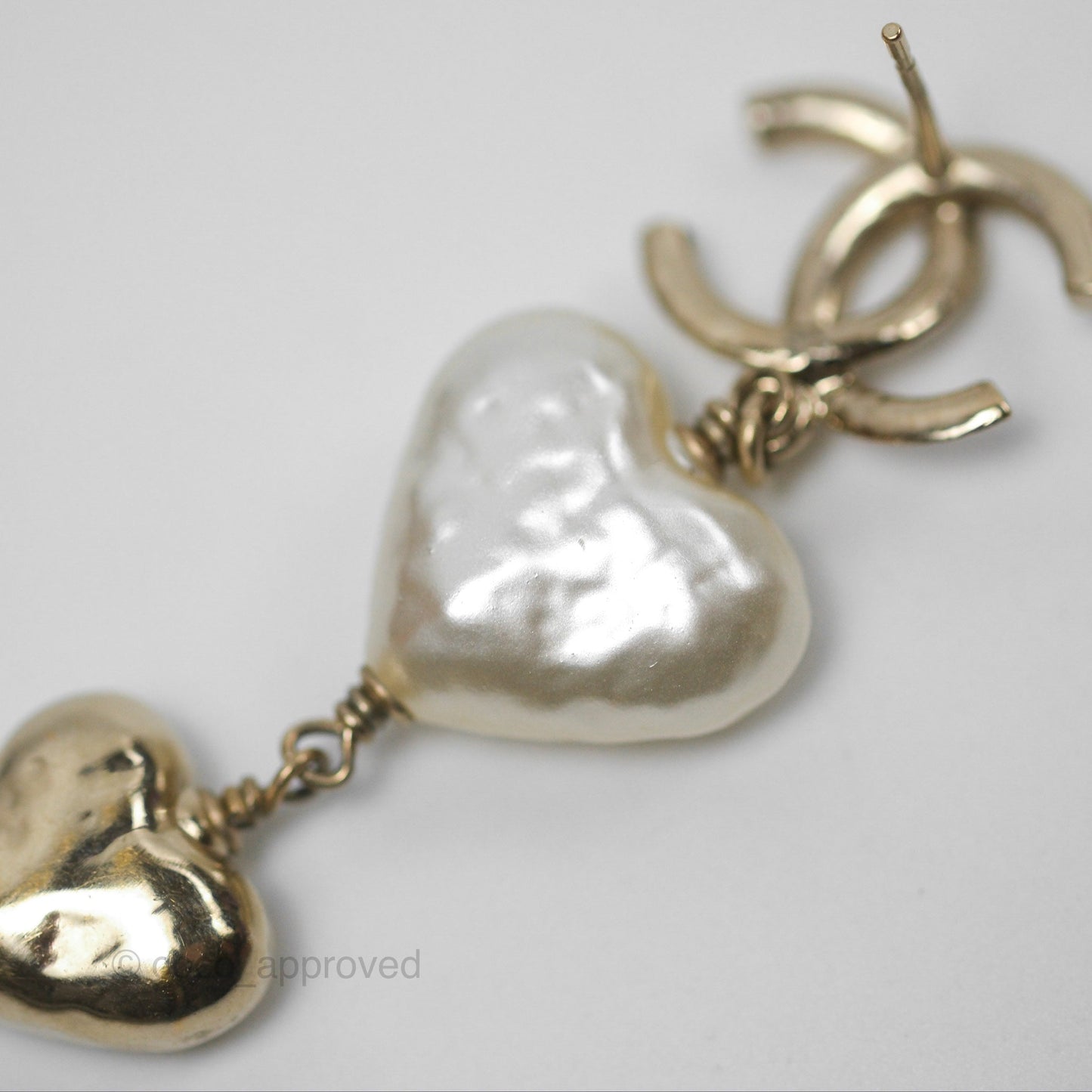 Chanel CC Pearl Heart Drop Earrings Gold Tone 22C