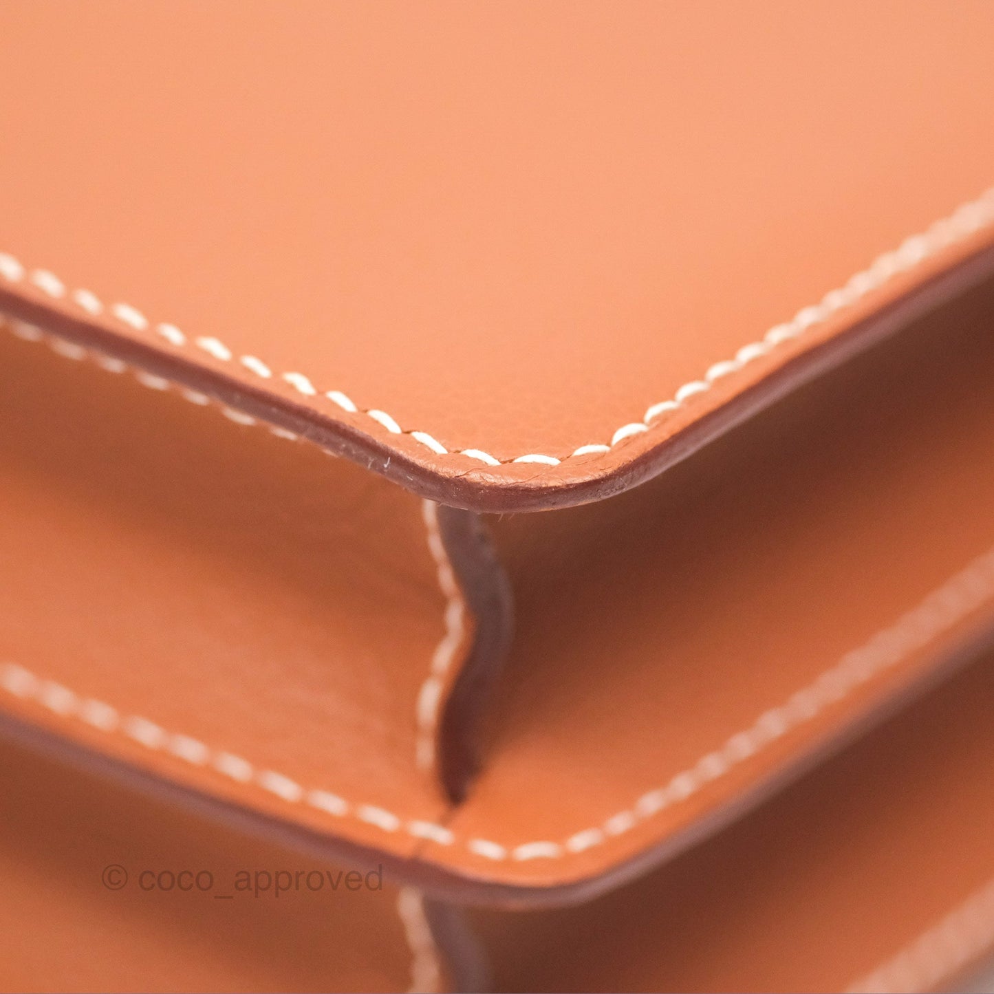 Hermès Roulis 23 Gold Evercolor Gold Hardware