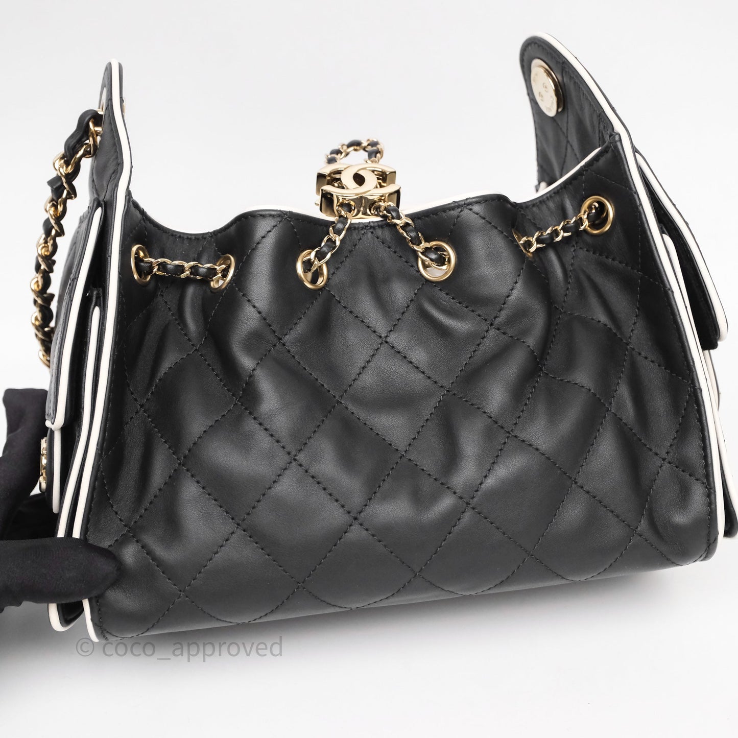 Chanel 25 Mini Bag Black/ White Calfskin Gold Hardware