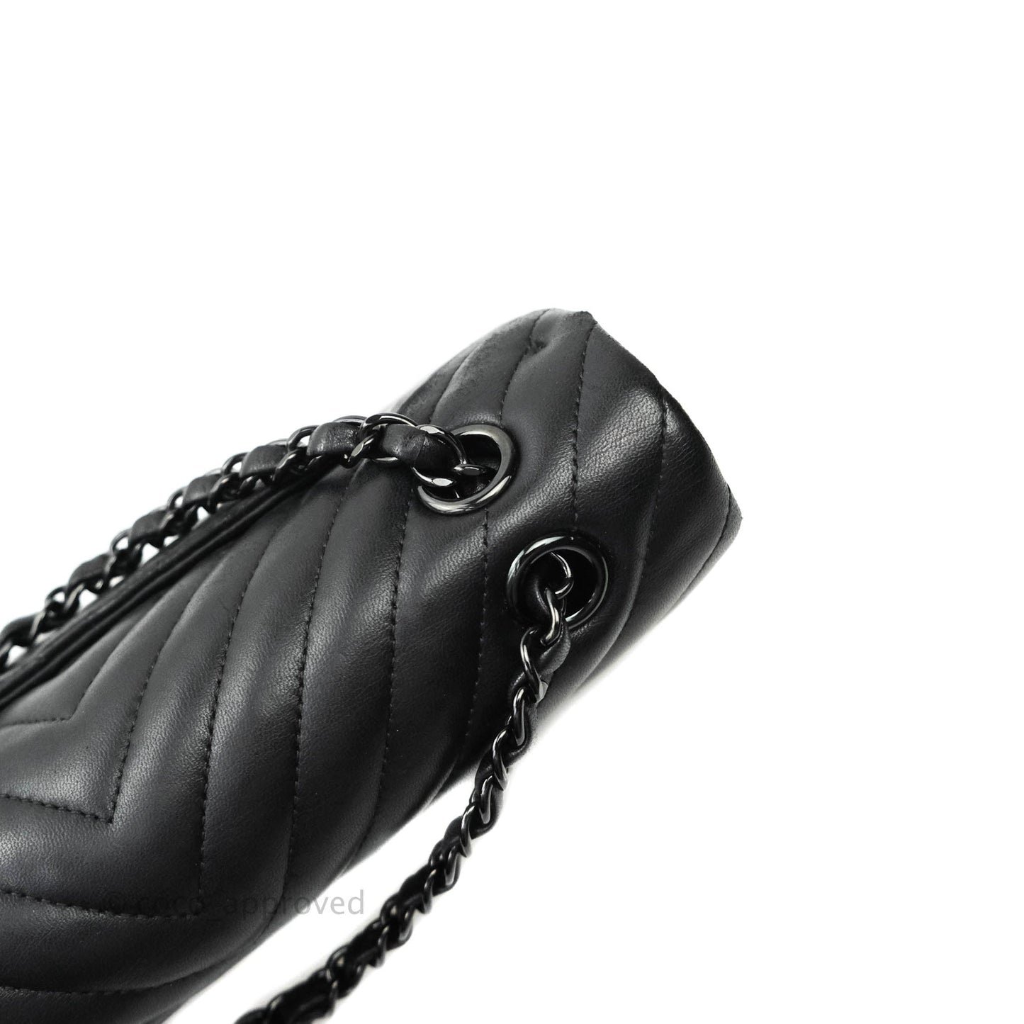 Chanel Classic Chevron M/L Medium Double Flap So Black Lambskin