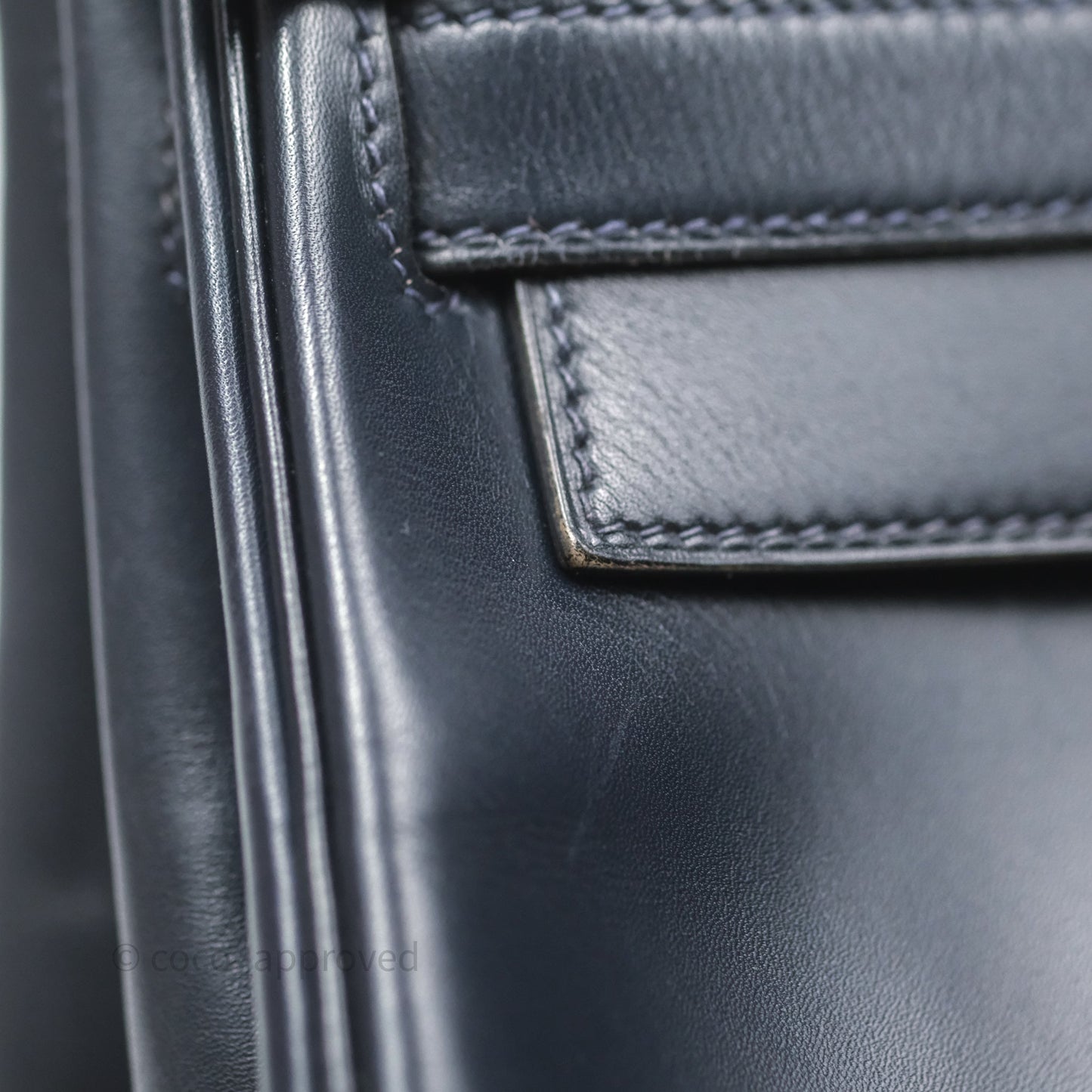 Hermès Vintage Kelly 28 Retourn Navy Box Leather Gold Hardware
