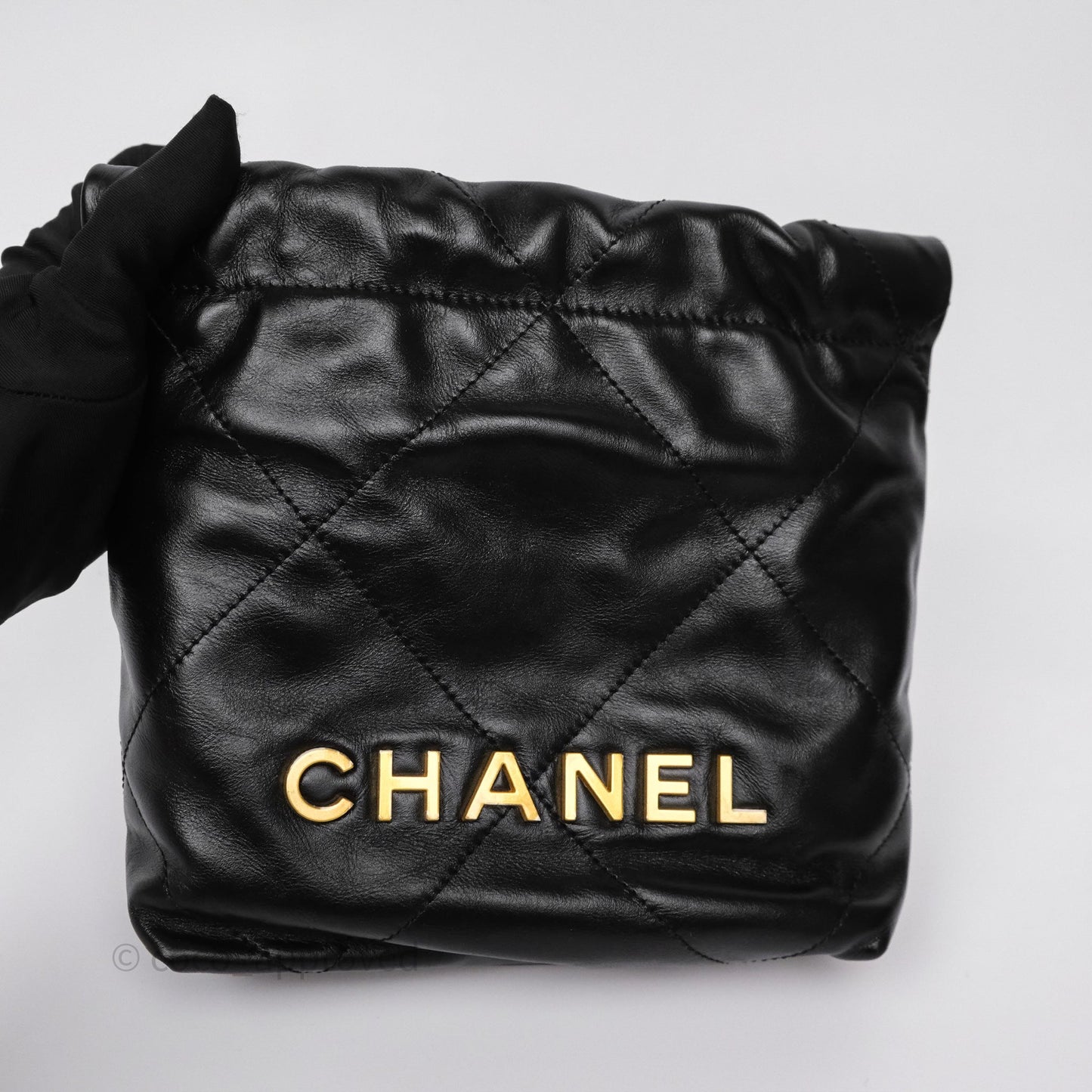 Chanel 22 Mini Bag Black Crumpled Calfskin Aged Gold Hardware