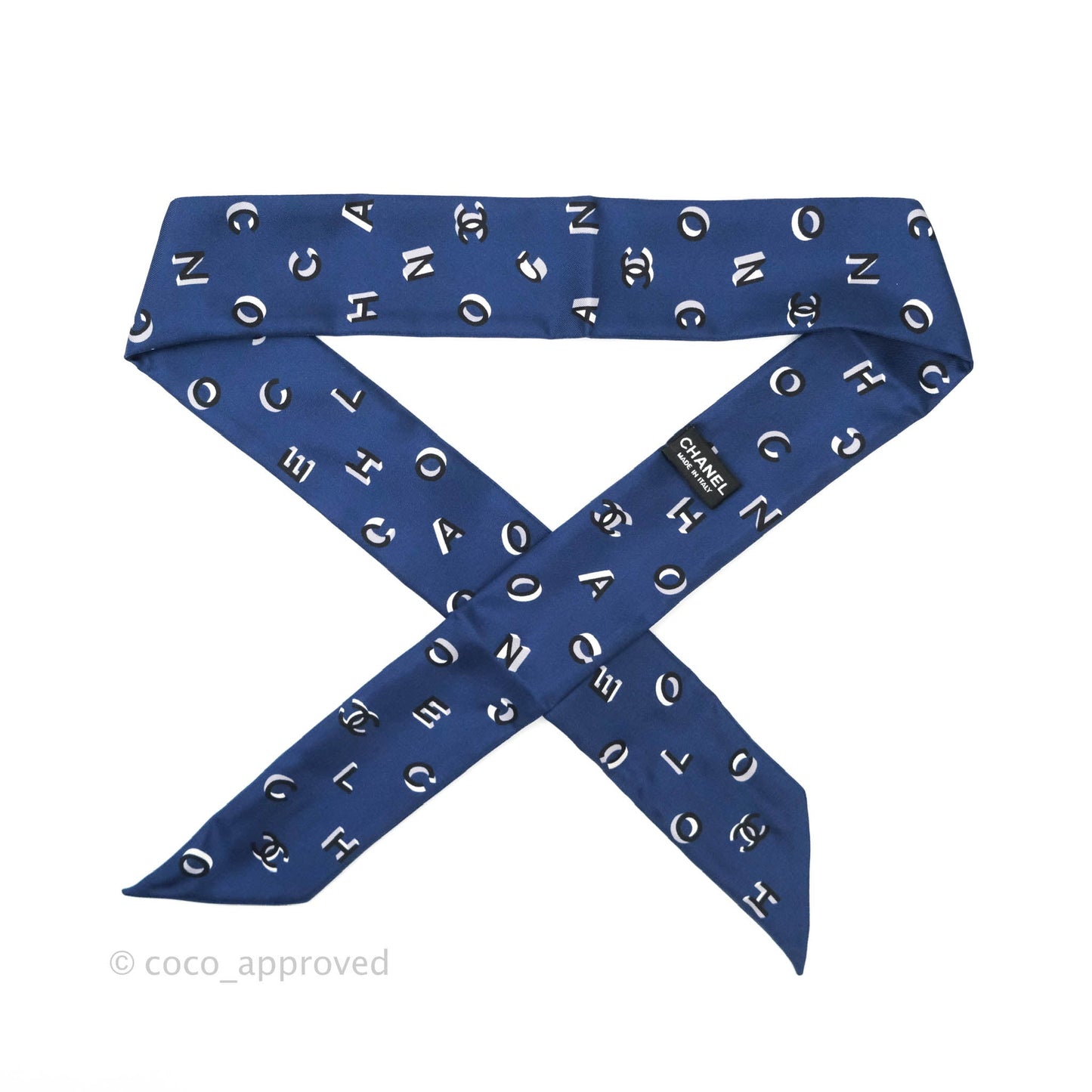 Chanel Silk Twilly in Blue