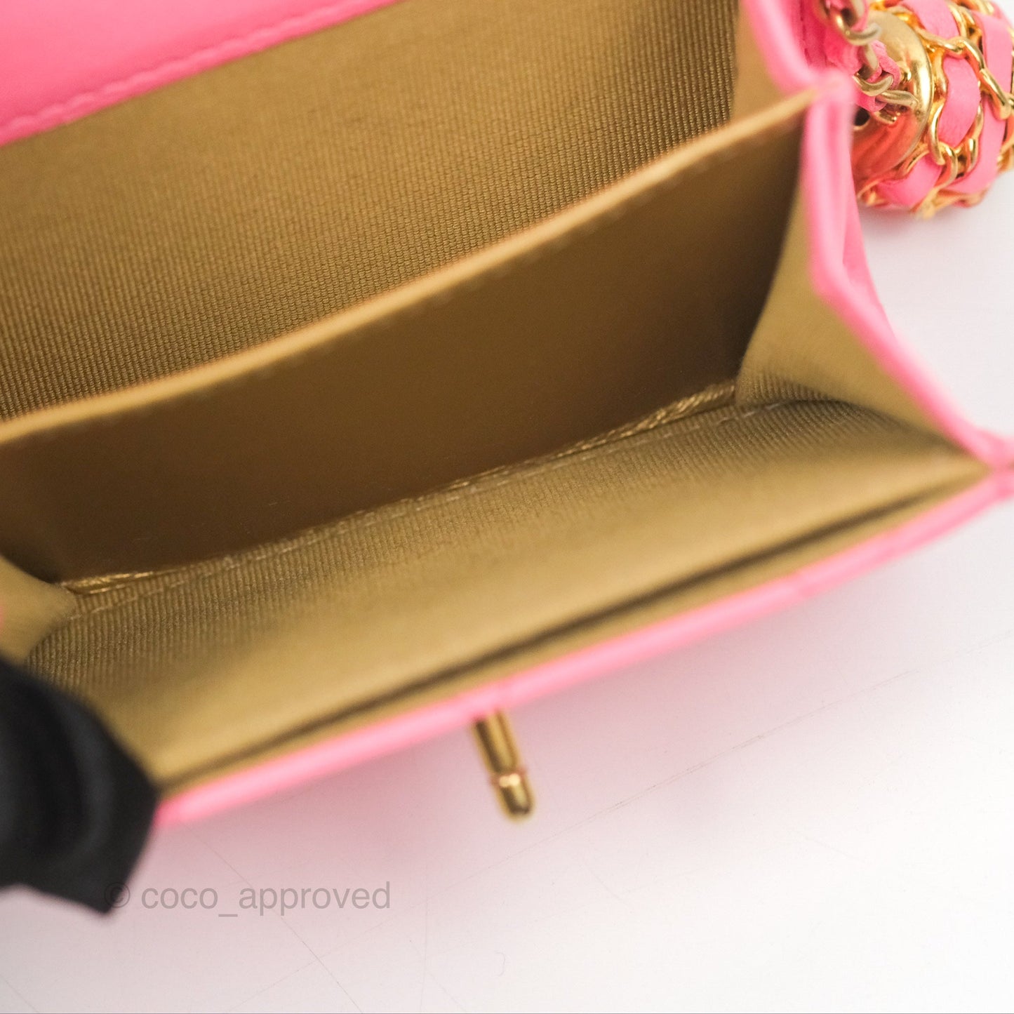 Chanel Pearl Crush Mini Clutch With Chain Pink Lambskin Aged Gold Hardware