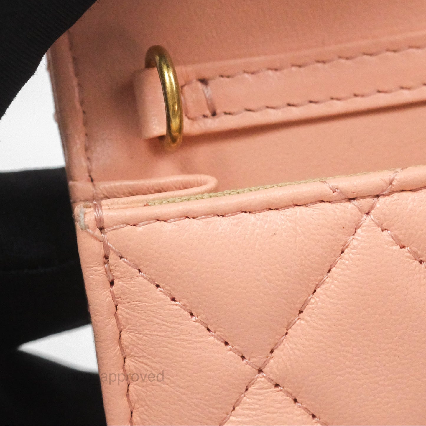 Chanel Pearl Crush Card Holder Pink Beige Lambskin Aged Gold Hardware