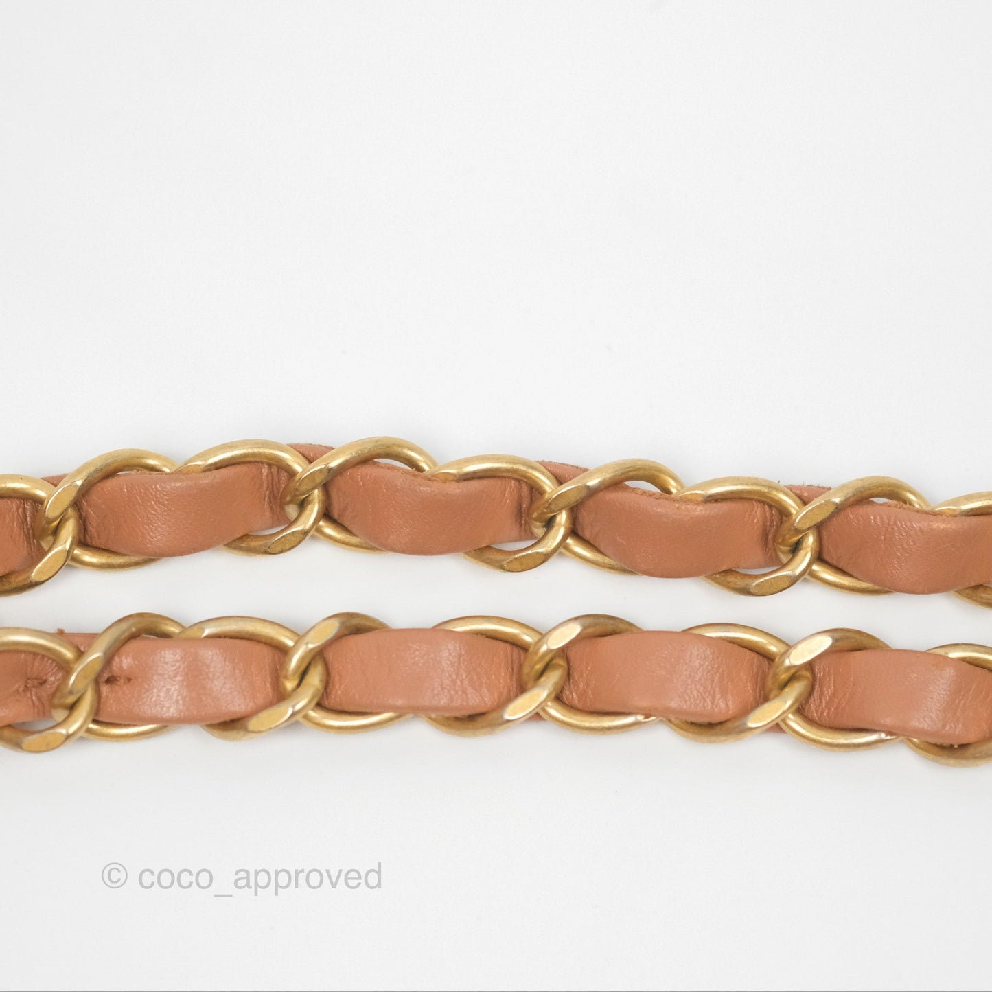 Chanel 22 Medium Caramel Beige Shiny Calfskin Aged Gold Hardware
