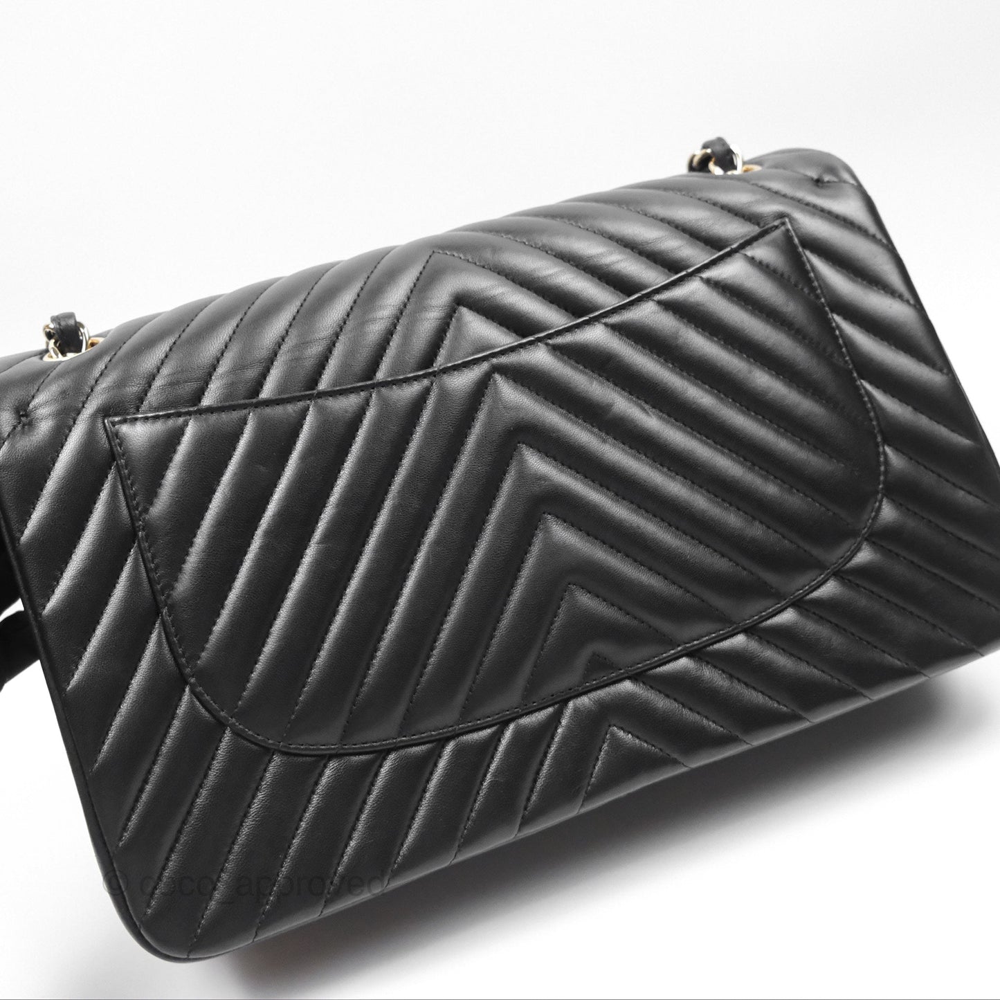 Chanel Chevron Jumbo Double Flap Black Lambskin Gold Hardware⁣⁣