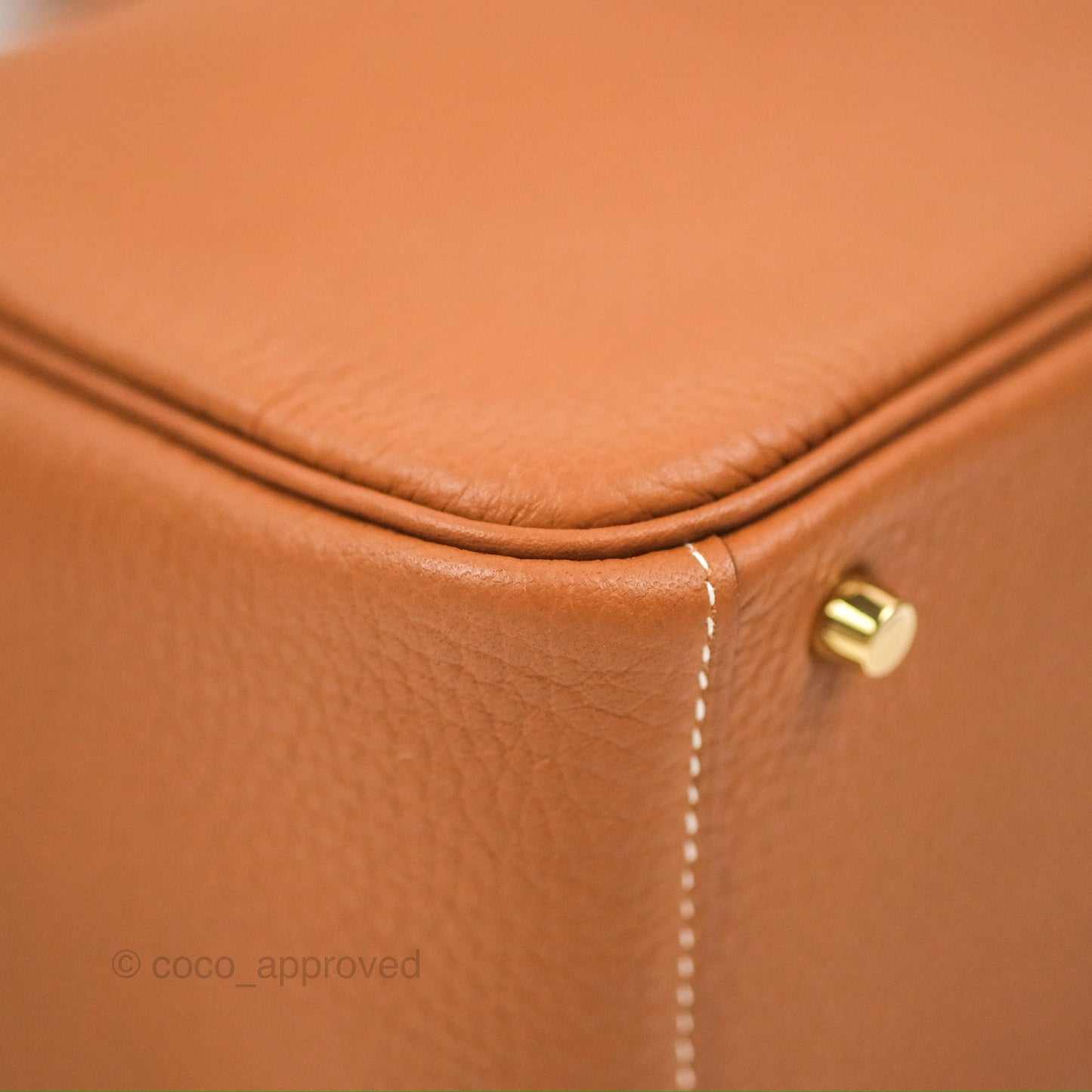 Hermès Mini Lindy 20 Gold Clemence Gold Hardware