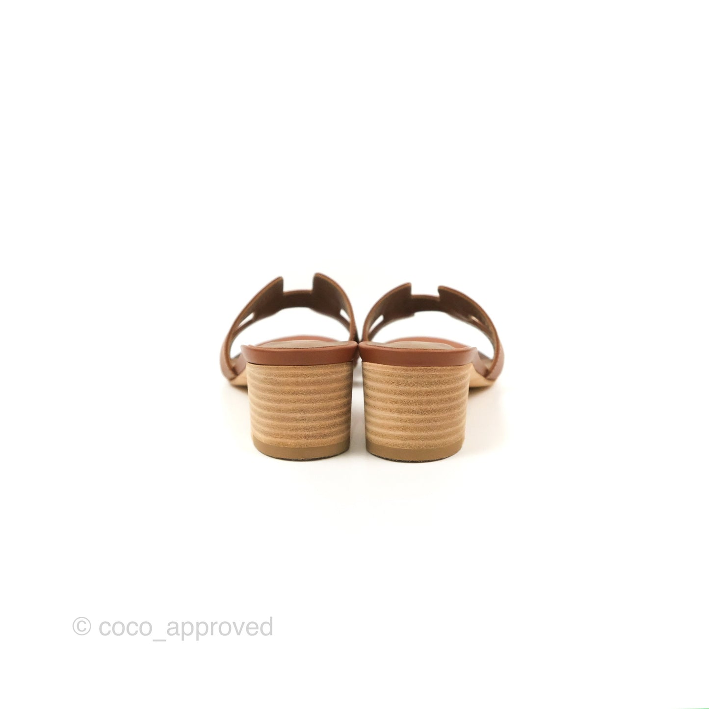 Hermès Oasis Gold Sandals Size 35