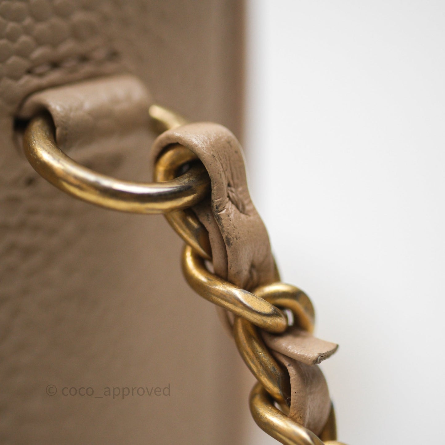 Chanel Quilted Small CC Filigree Vanity Case Beige Caviar Gold Hardware