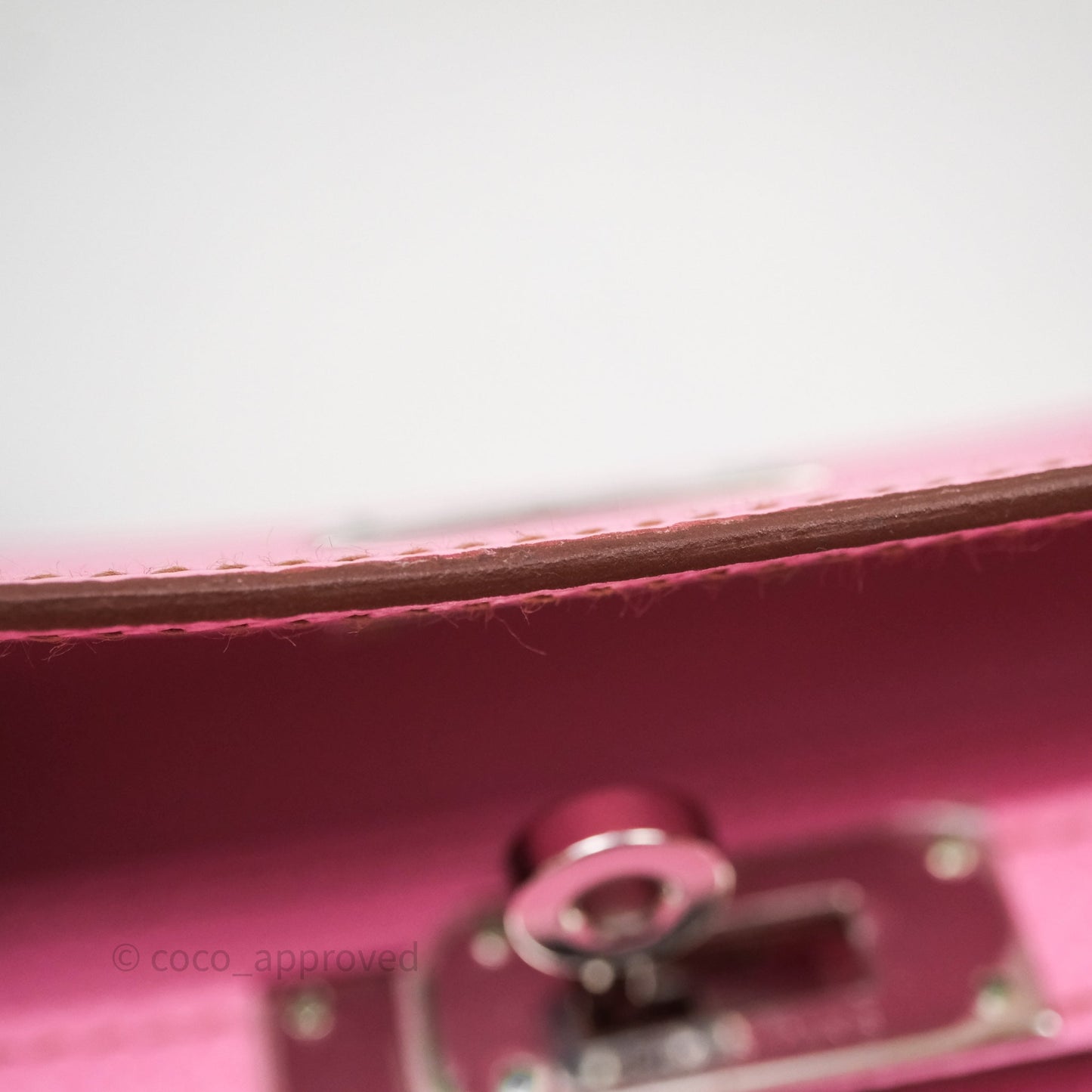 Hermès Kelly Wallet Bubblegum Epsom Palladium Hardware