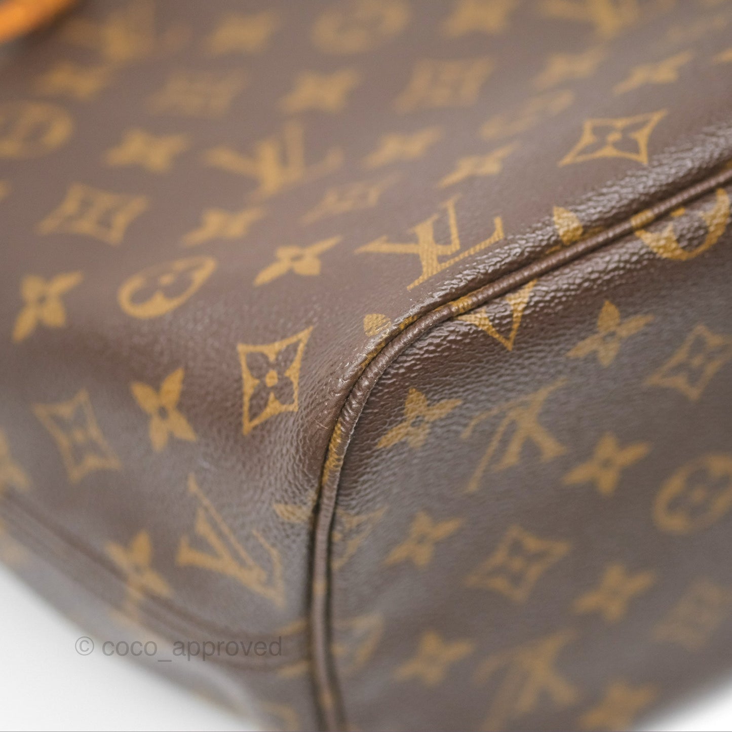 Louis Vuitton Neverfull MM Tote Bag Monogram Canvas