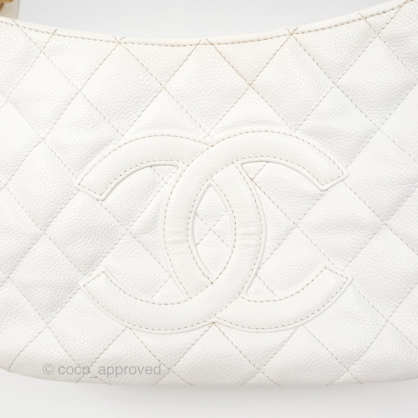Chanel Vintage CC Quilted Shoulder Bag White Caviar Gold Hardware