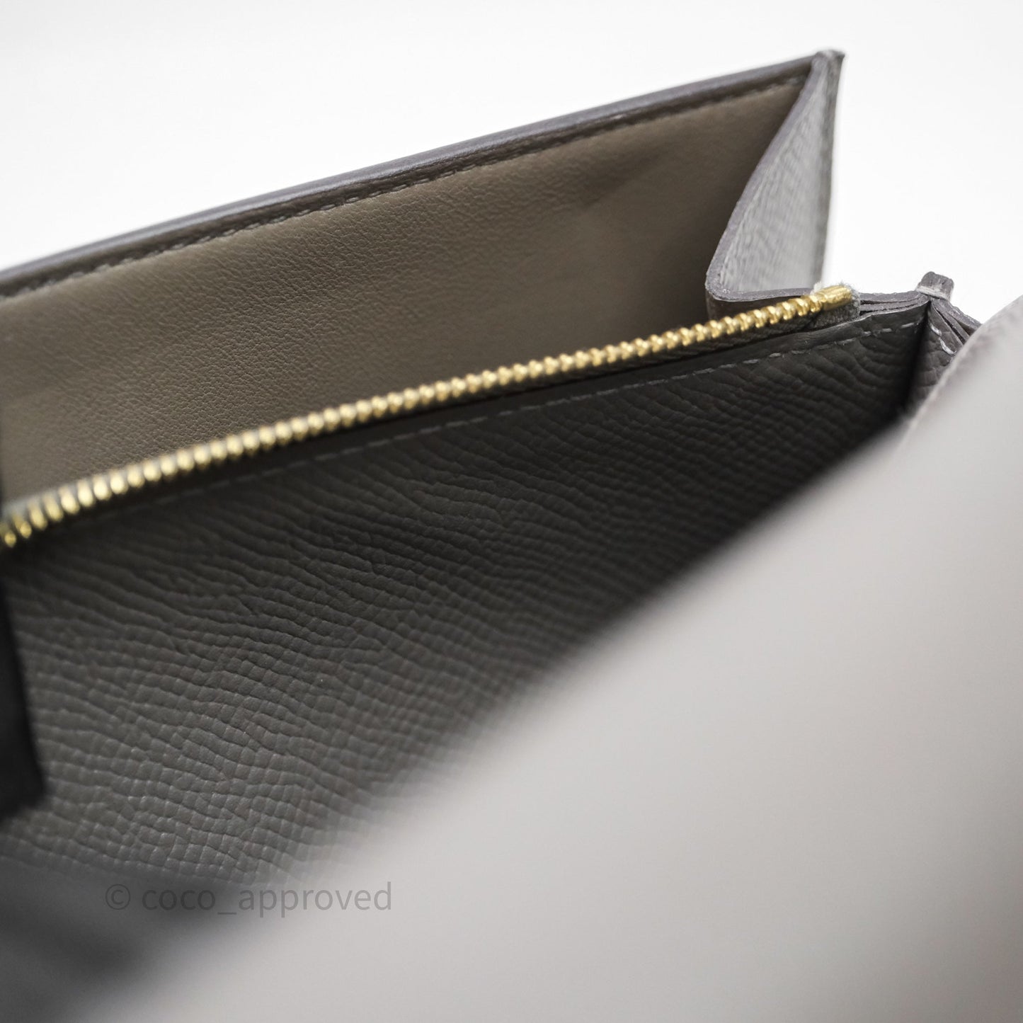 Hermès Constance Long To Go Wallet Gris Meyer 0L Epsom Gold Hardware