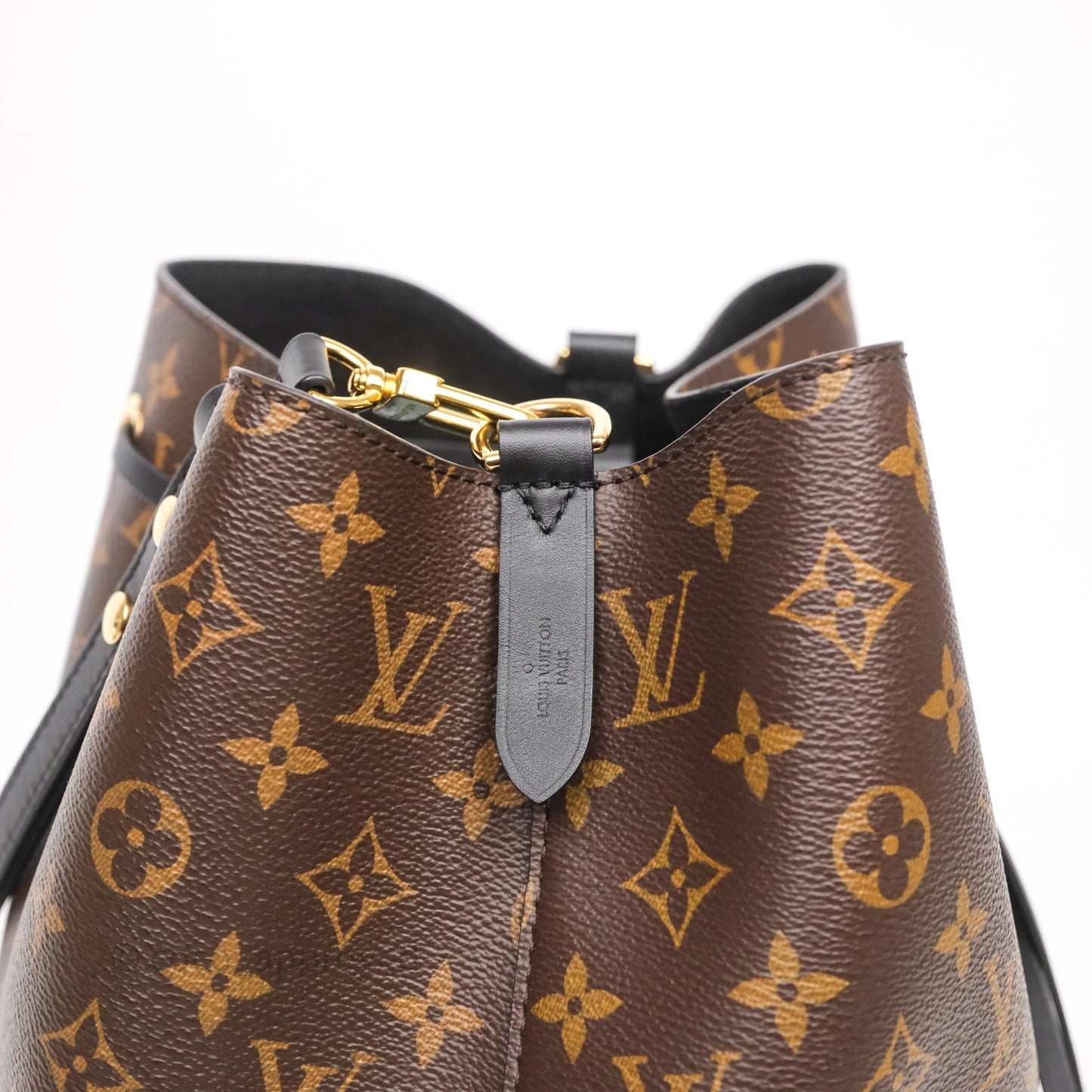 Louis Vuitton Neo Noe MM Monogram Canvas