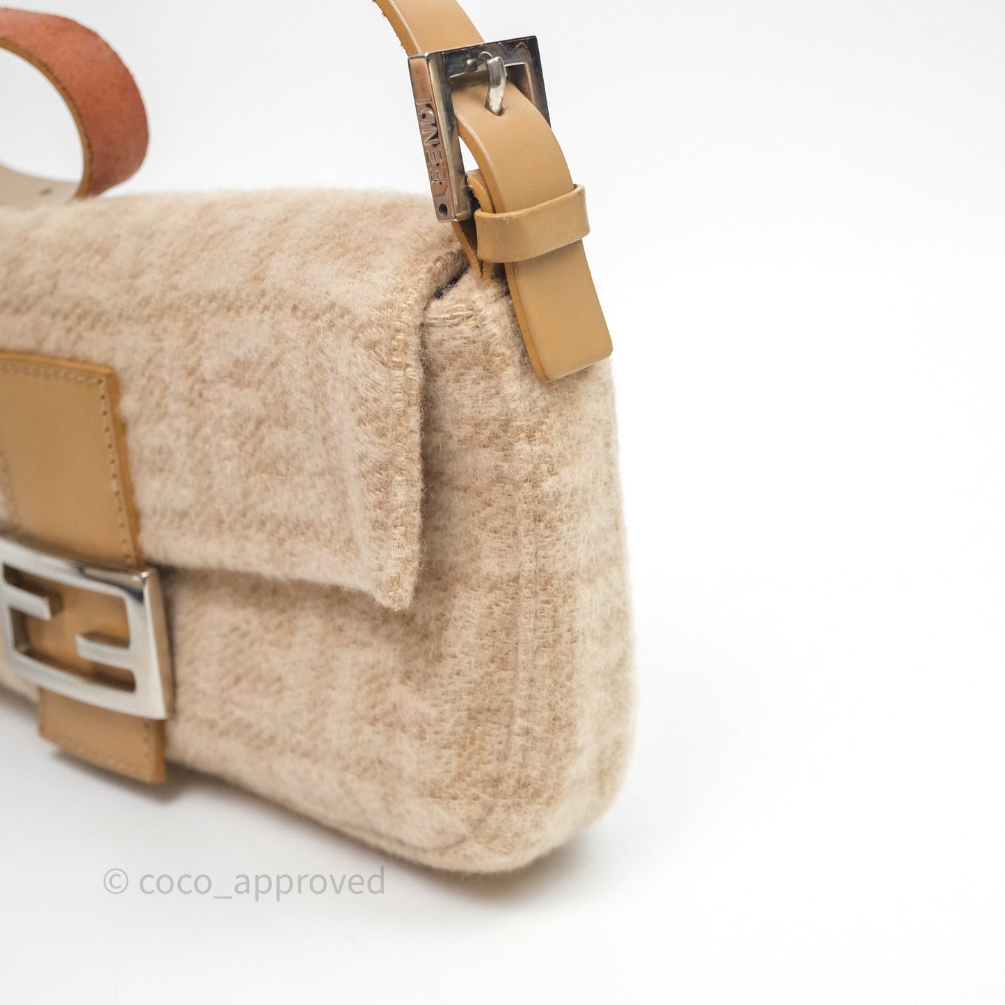 Fendi Vintage Baguette Shoulder Bag Wool Beige