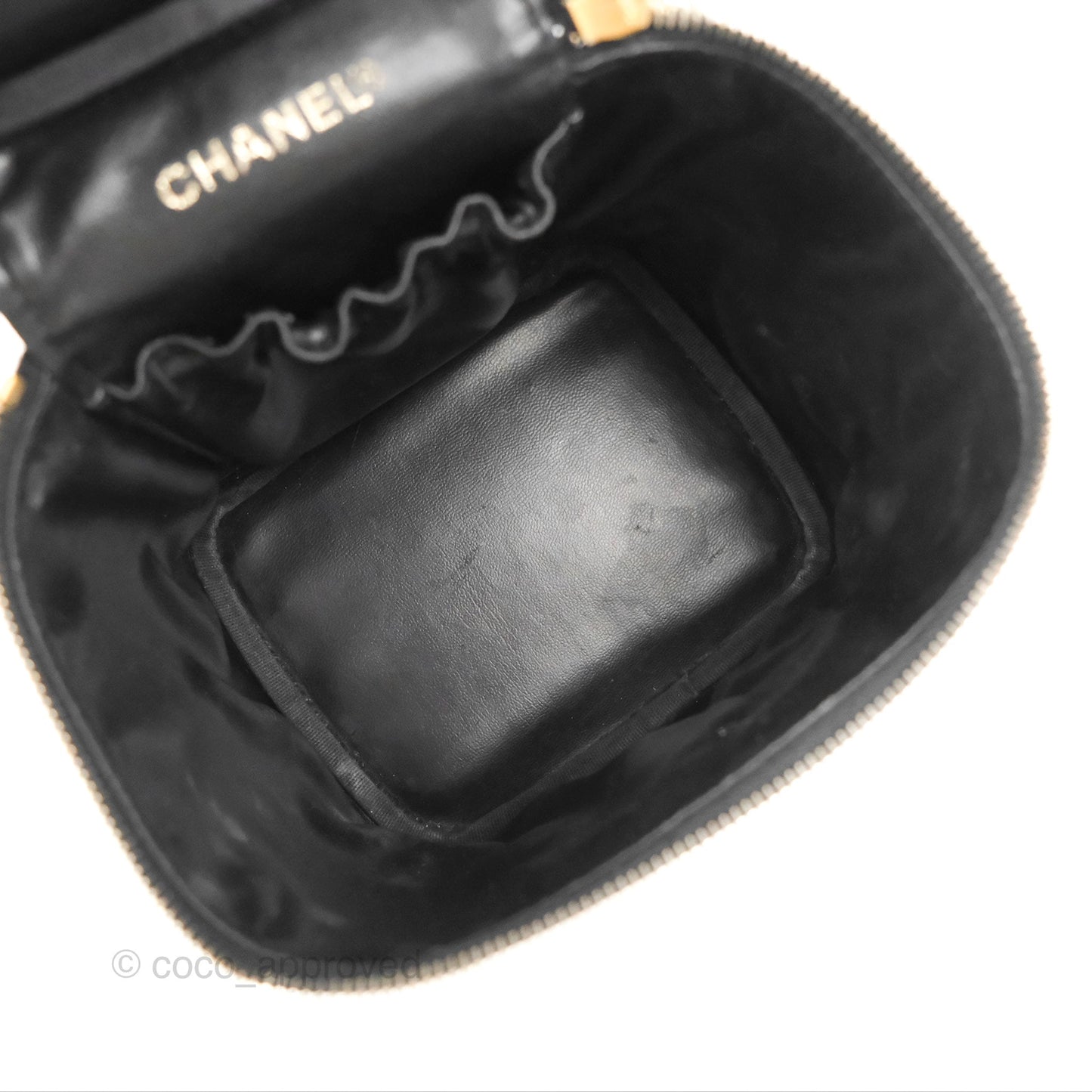 Chanel Vintage Vanity Case Black Caviar Gold Hardware