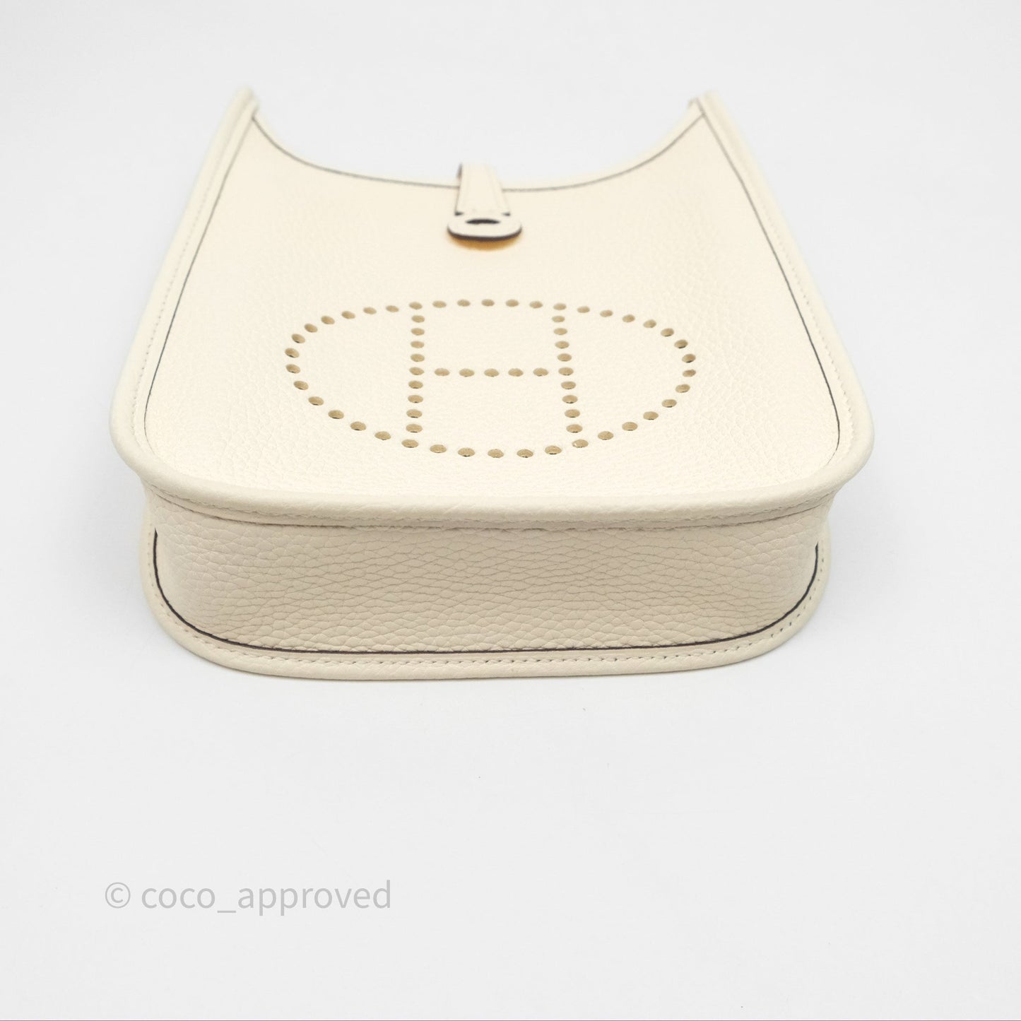 Hermès Mini Evelyne 16 Nata I2 Clemence Gold Hardware