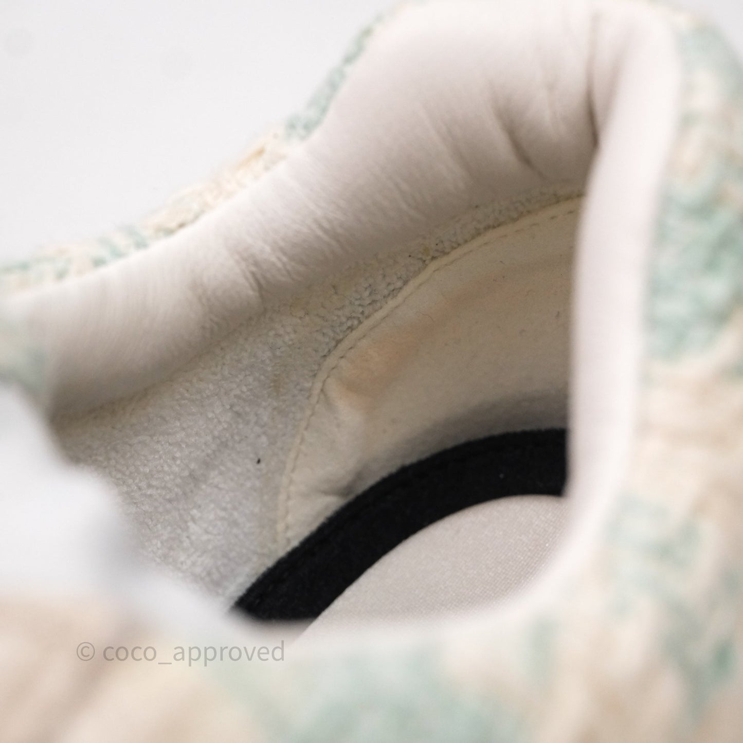 Chanel CC Sneakers Beige/ Blue Tweed Size 39