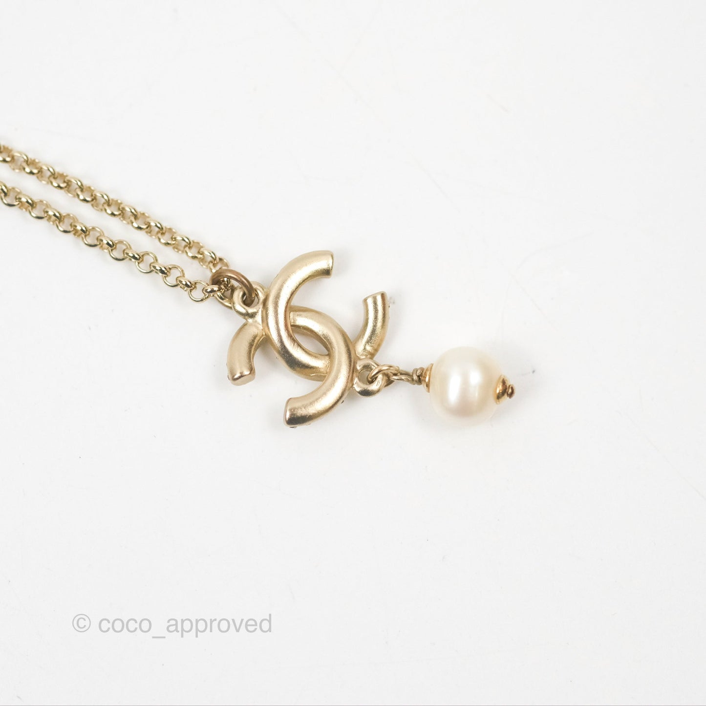 Chanel Crystal CC Pearl Drop Necklace Gold Tone 11P
