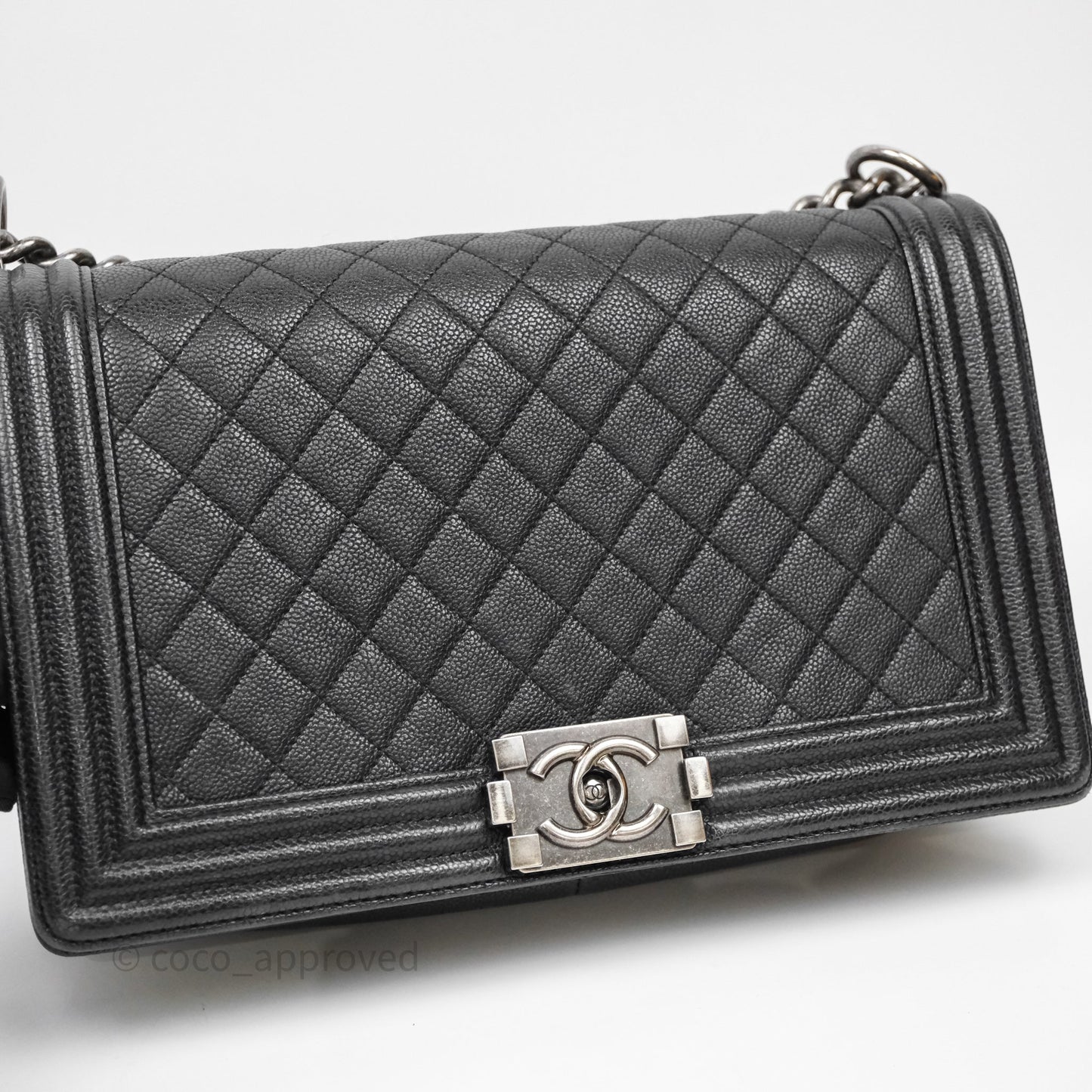 Chanel Quilted New Medium Boy Black Caviar Ruthenium Hardware
