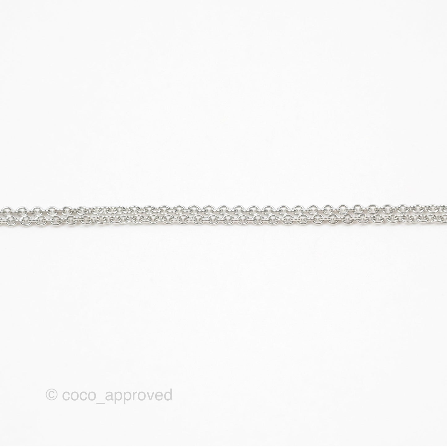 Hermès Kelly Amulettes Diamonds Pendant Necklace White Gold