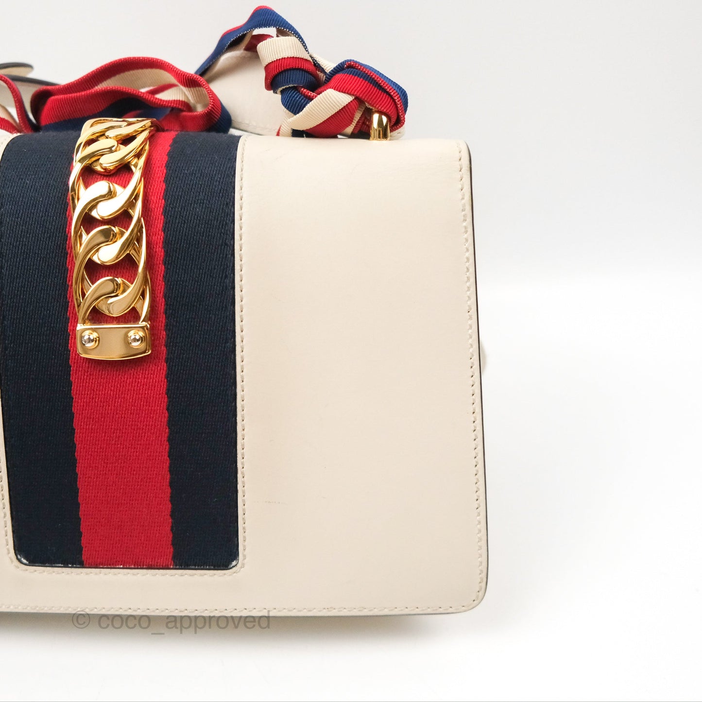 Gucci Calfskin Small Sylvie Shoulder Bag White