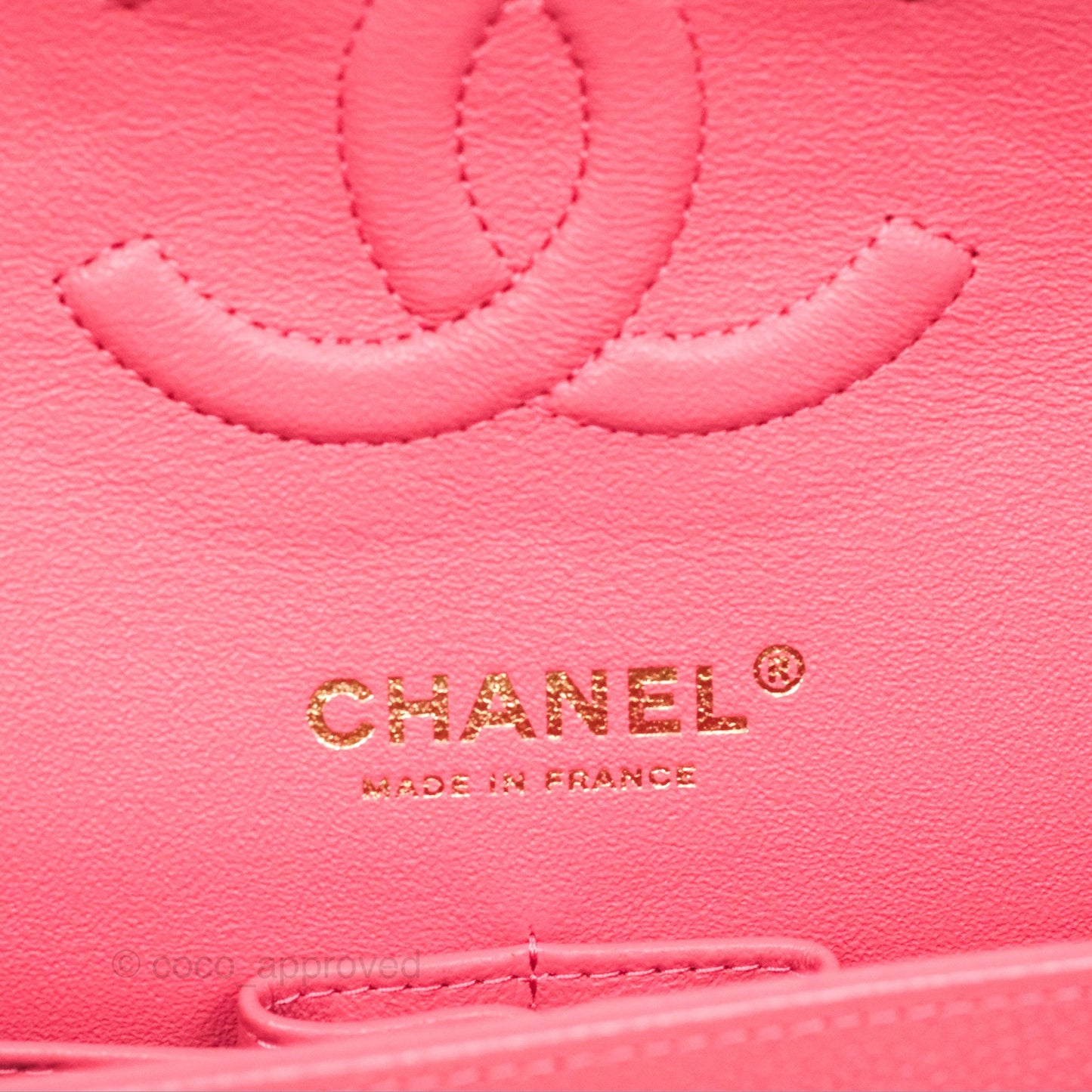 Chanel Medium Classic Flap Quilted Iridescent Pink Caviar Gold Hardware 18S