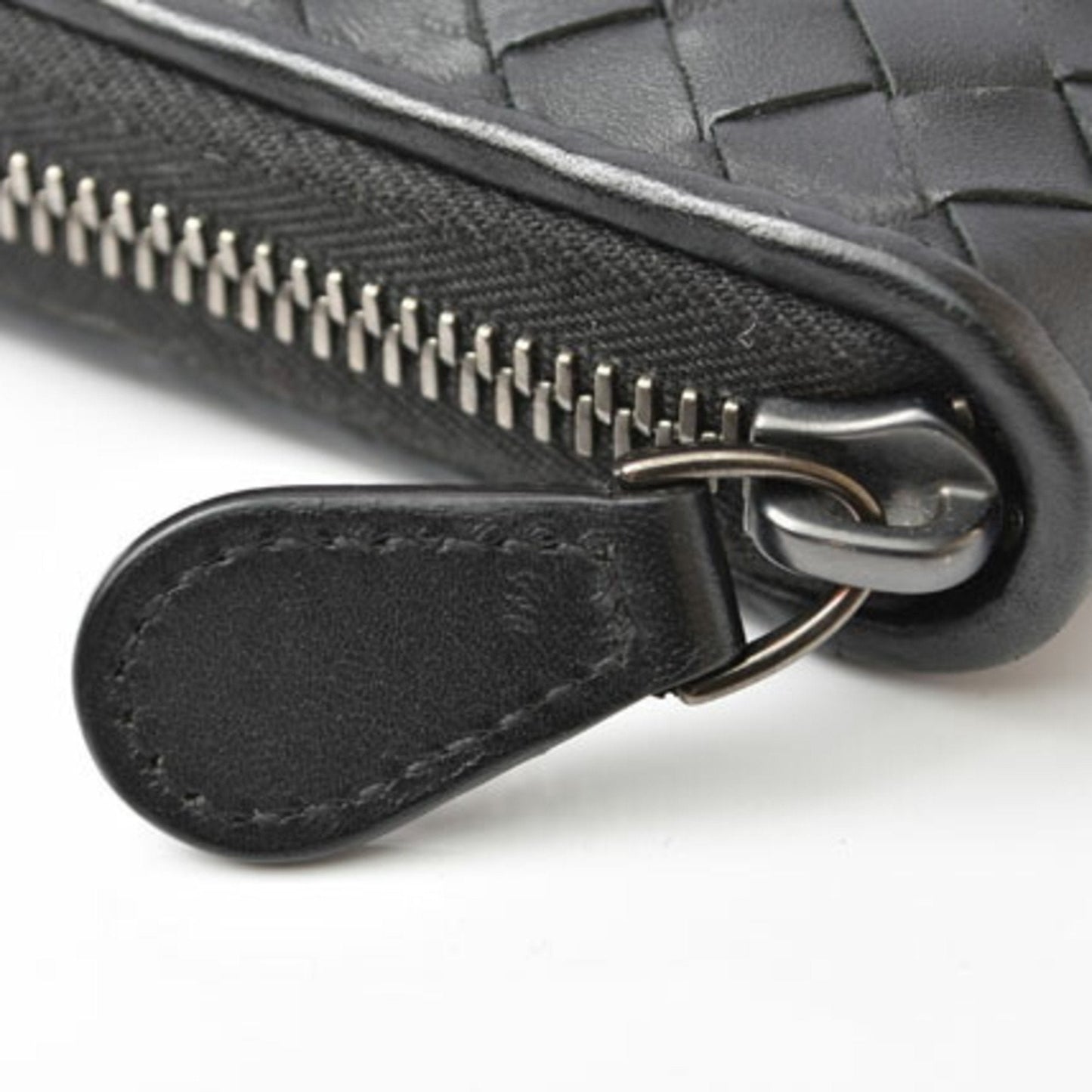 Luxury Bottega Veneta Leather Long Wallet (Bi-Fold) ()