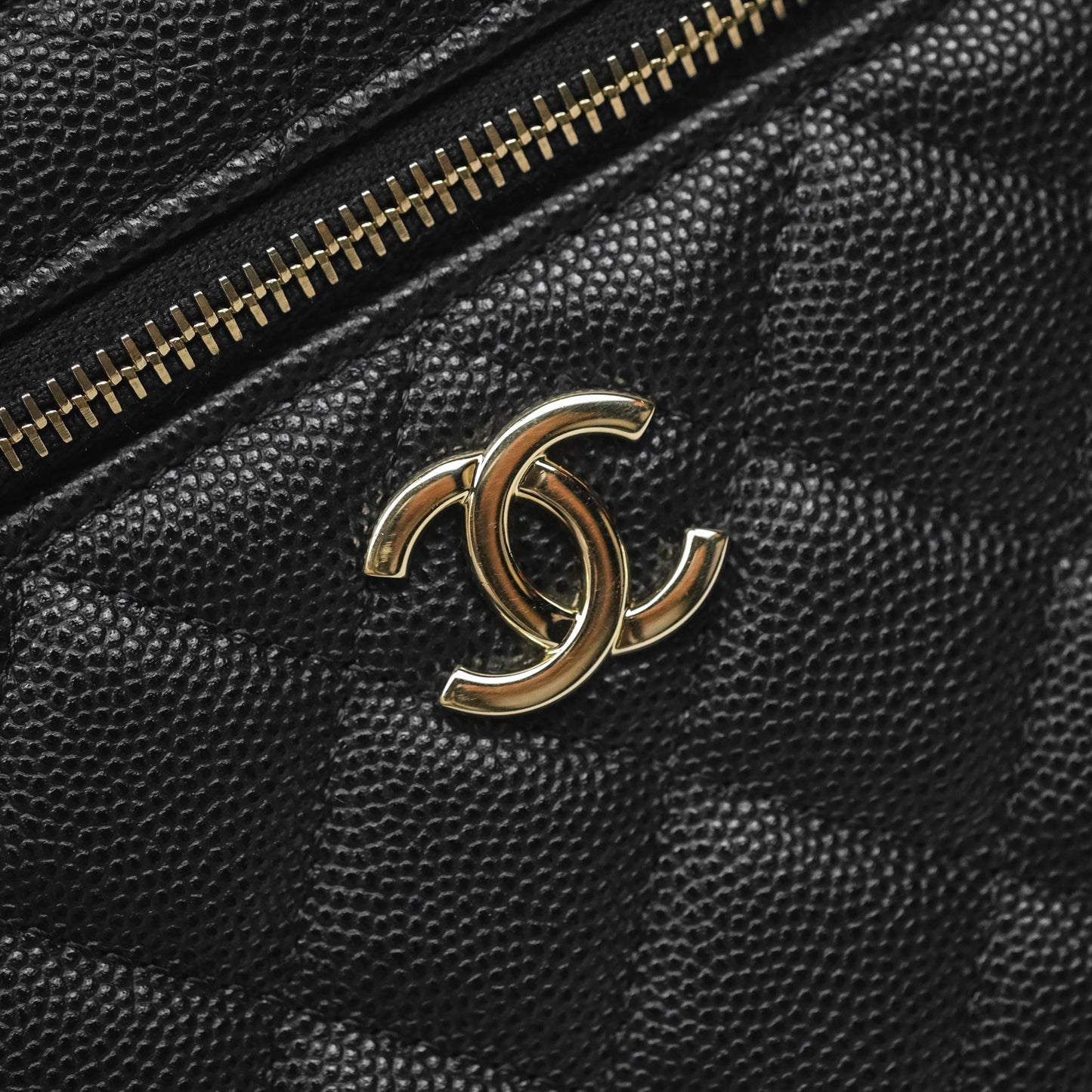 Chanel Quilted Top Handle Vanity Case Black Caviar Gold Hardware