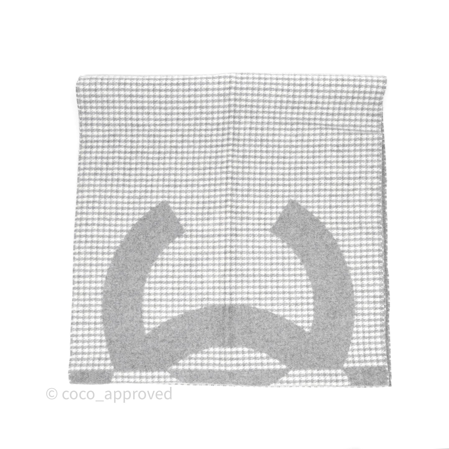 Chanel CC Reversible Cashmere Scarf Grey/ White 23B