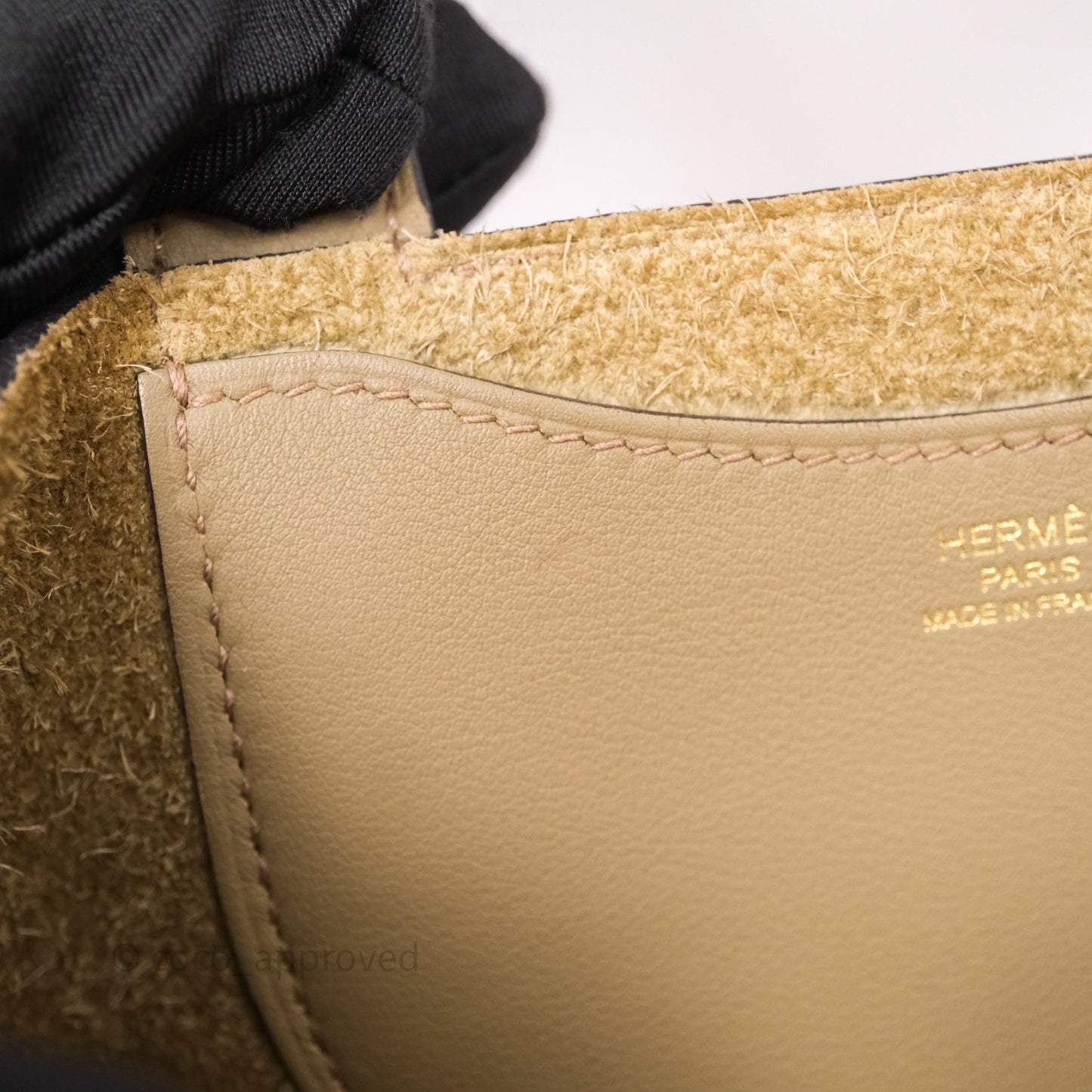 Hermès In-The-Loop 18 Beige Marfa 8Q Clemence Gold Hardware