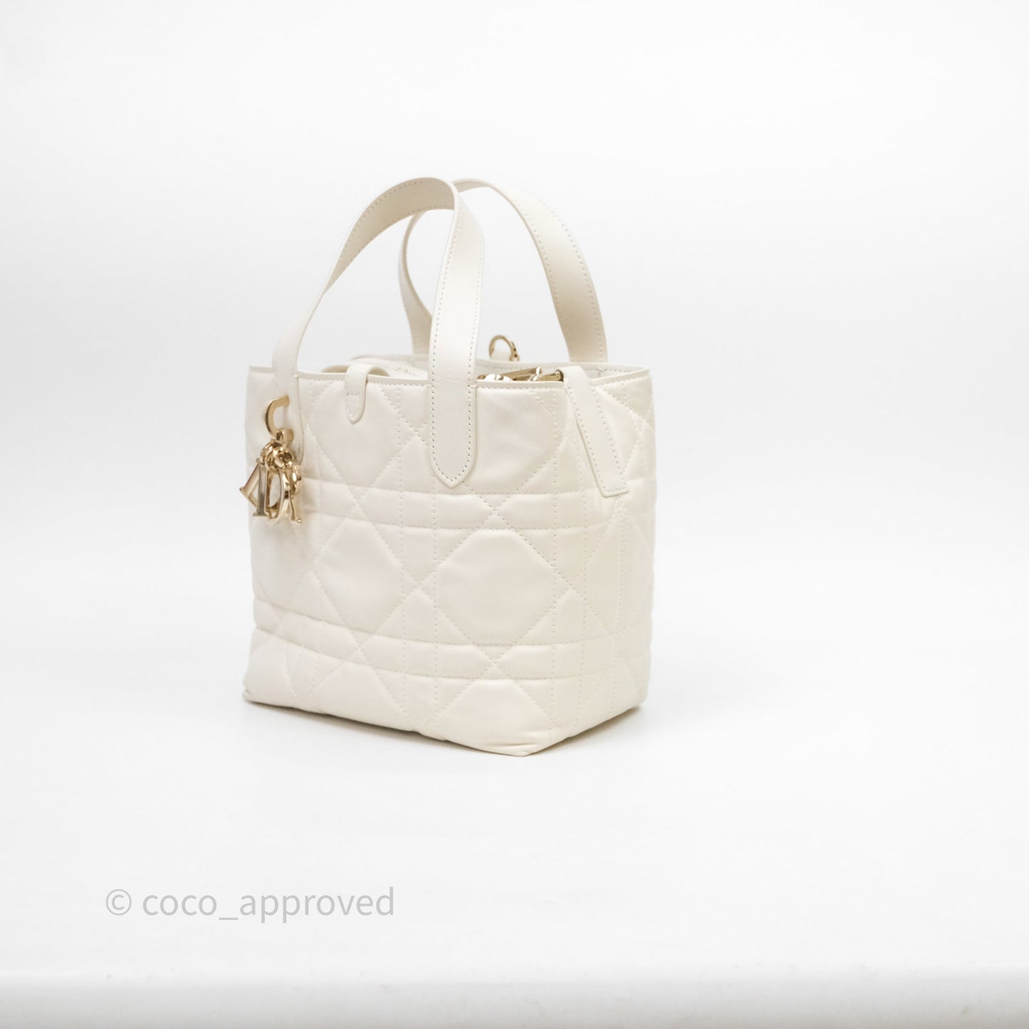 Christian Dior Small Toujours Vertical Tote Bag Latte Macrocannage Calfskin Gold Hardware