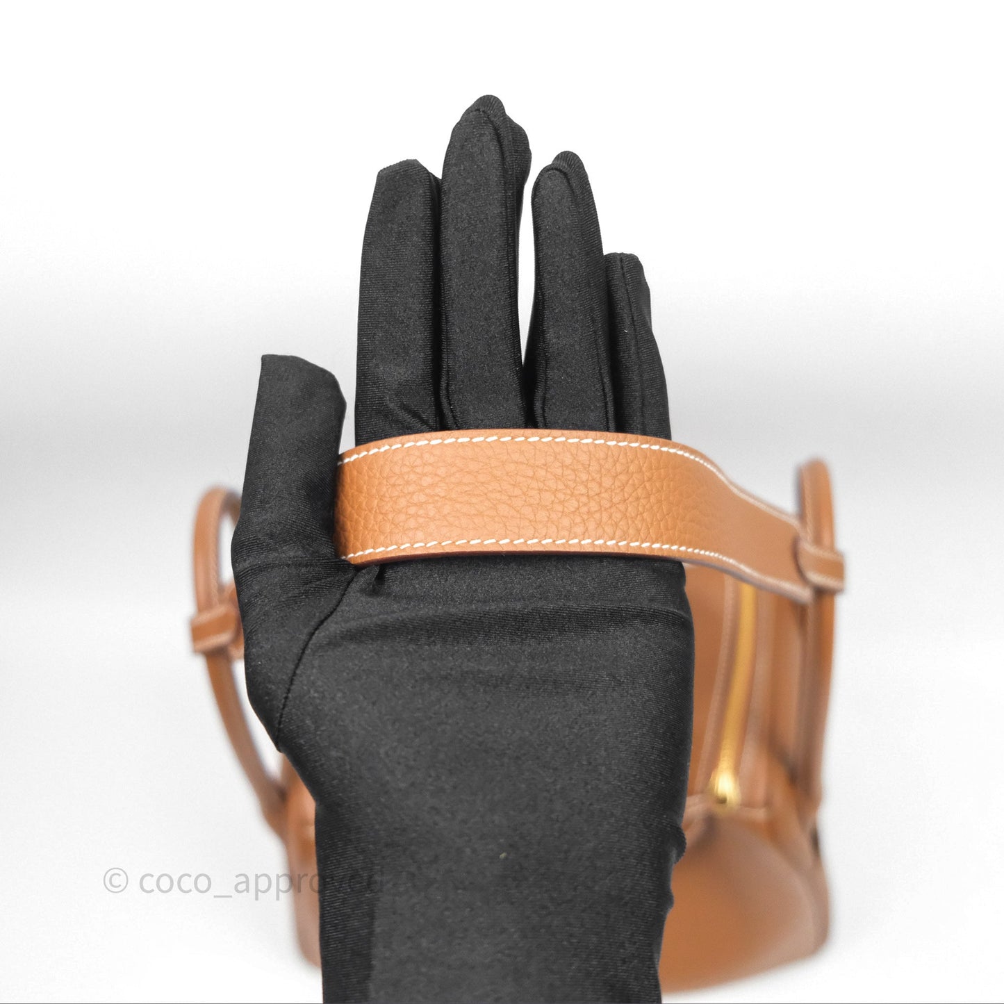 Hermès Lindy 26 Gold 37 Clemence Gold Hardware