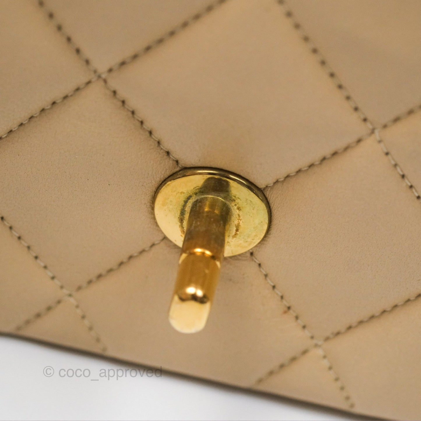 Chanel Vintage Small Quilted Classic Diana Flap Bag Beige Lambskin 24K Gold Hardware