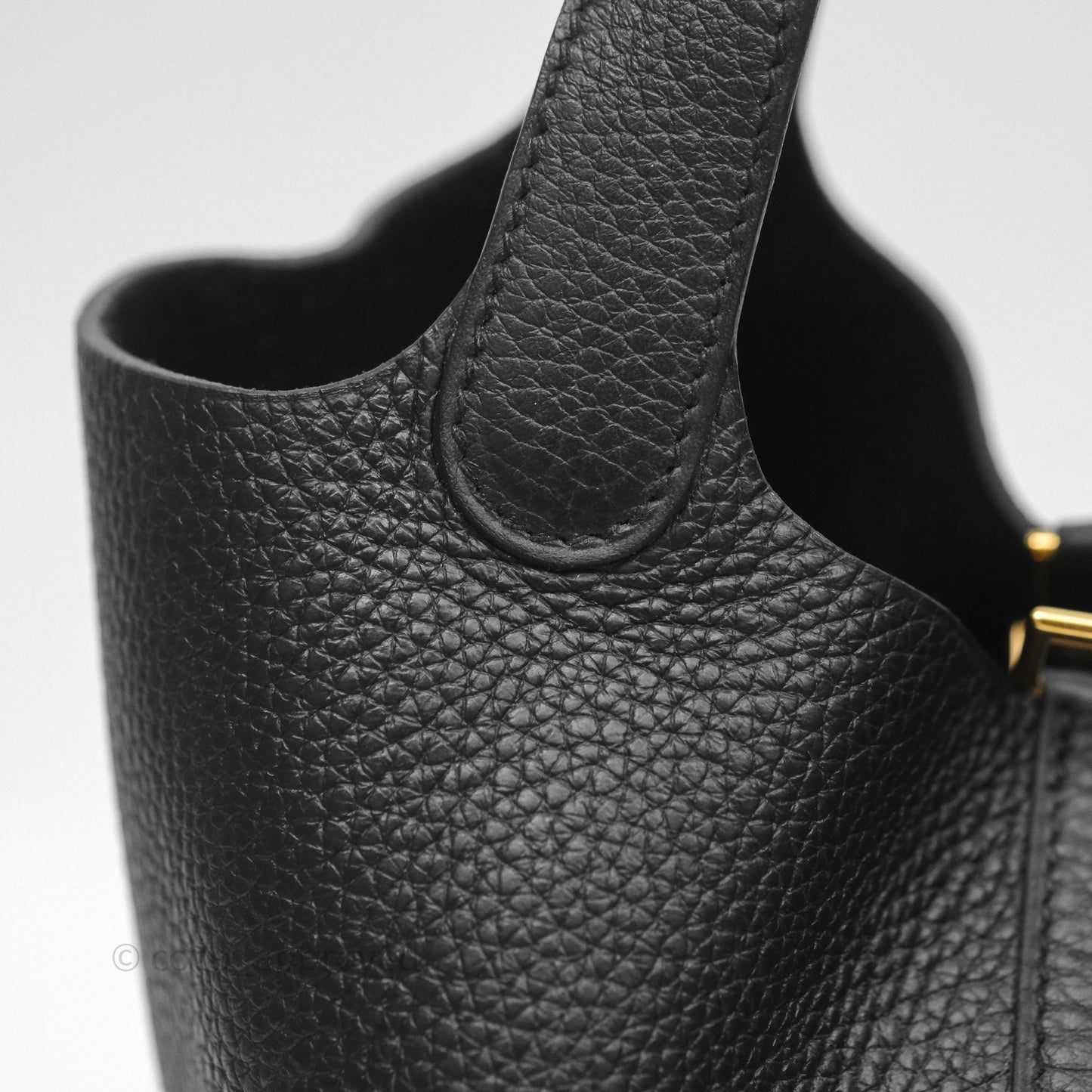 Hermès Picotin 18 Black Noir 89 Clemence Gold Hardware