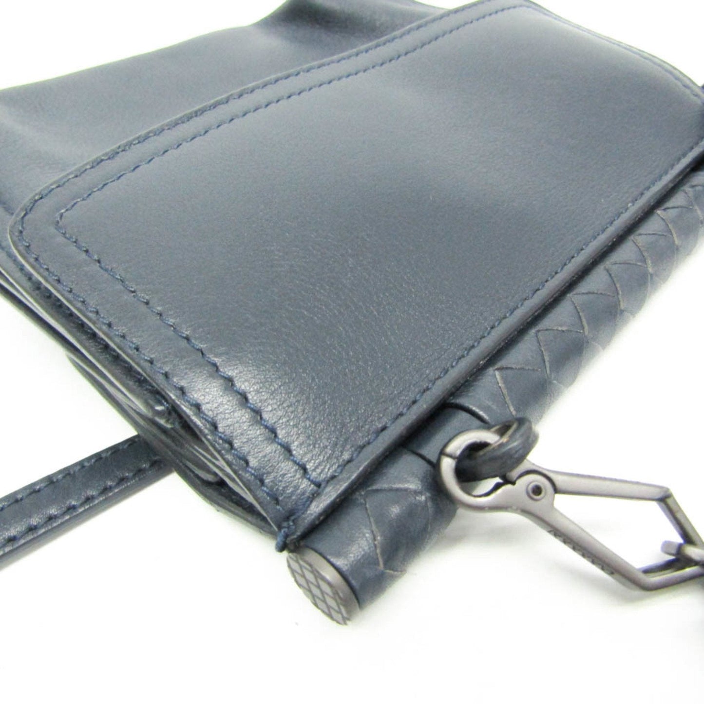 Luxury Bottega Veneta Intrecciato Leather Clutch Bag ()
