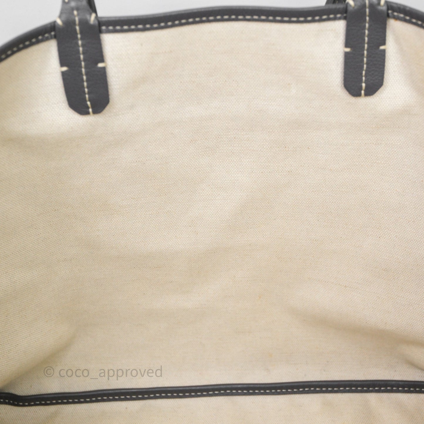 Goyard St Louis Tote PM ⁣⁣⁣⁣⁣⁣⁣⁣⁣⁣⁣⁣⁣⁣⁣⁣⁣⁣⁣⁣Grey