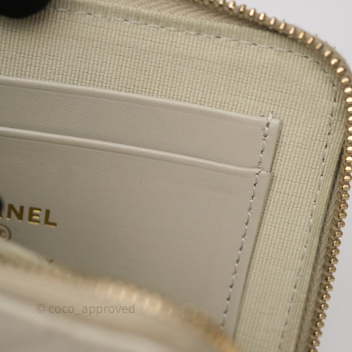 Chanel Zipper Card Holder Wallet Light Grey Caviar Gold Hardware