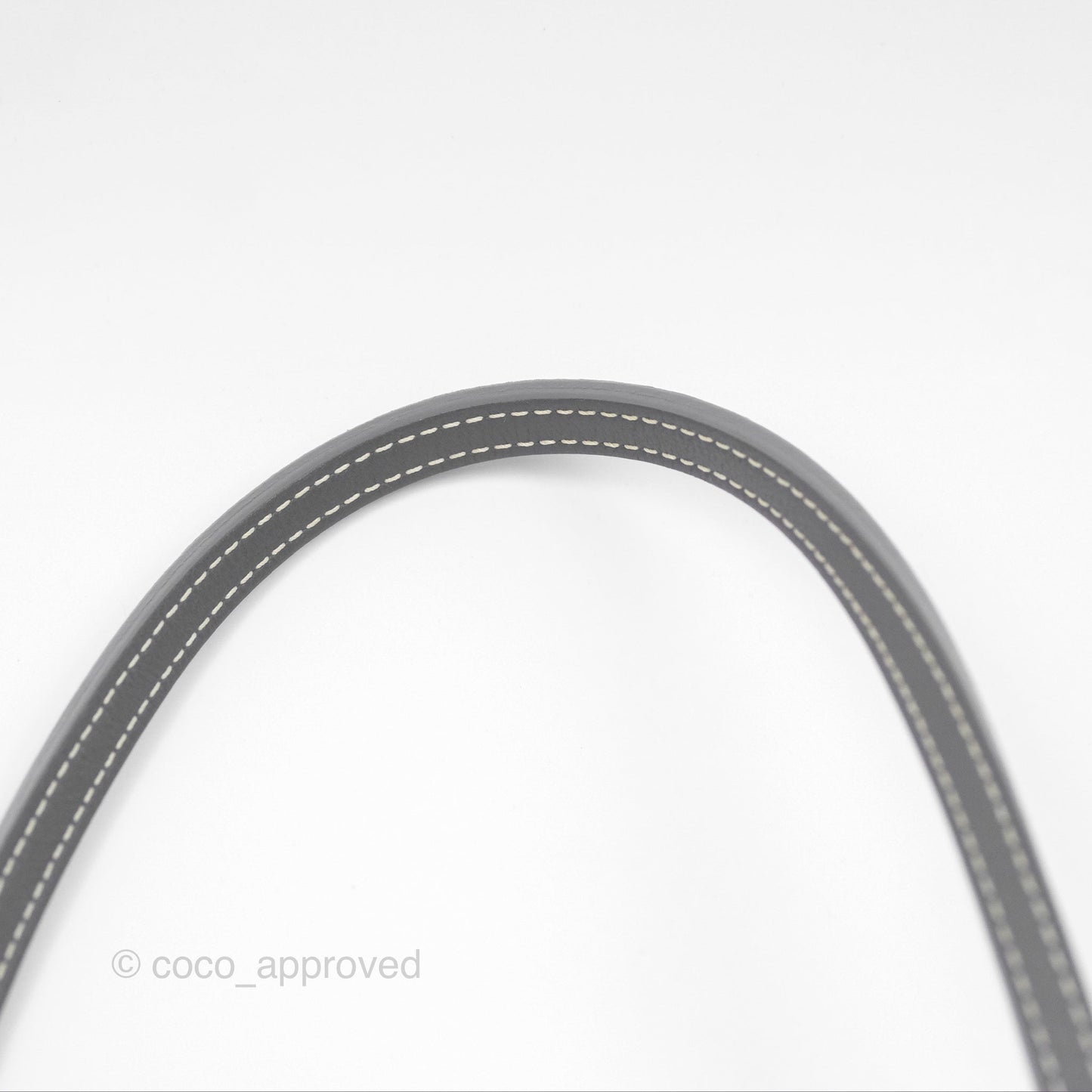 Goyard St Artois Tote MM ⁣⁣⁣⁣⁣⁣⁣⁣⁣⁣⁣⁣⁣⁣⁣⁣⁣⁣⁣⁣Grey Canvas