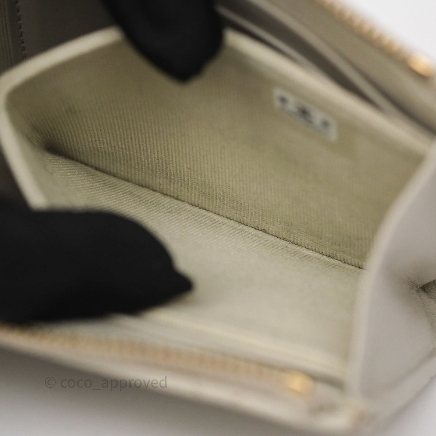 Chanel Zipper Card Holder Wallet Light Grey Caviar Gold Hardware