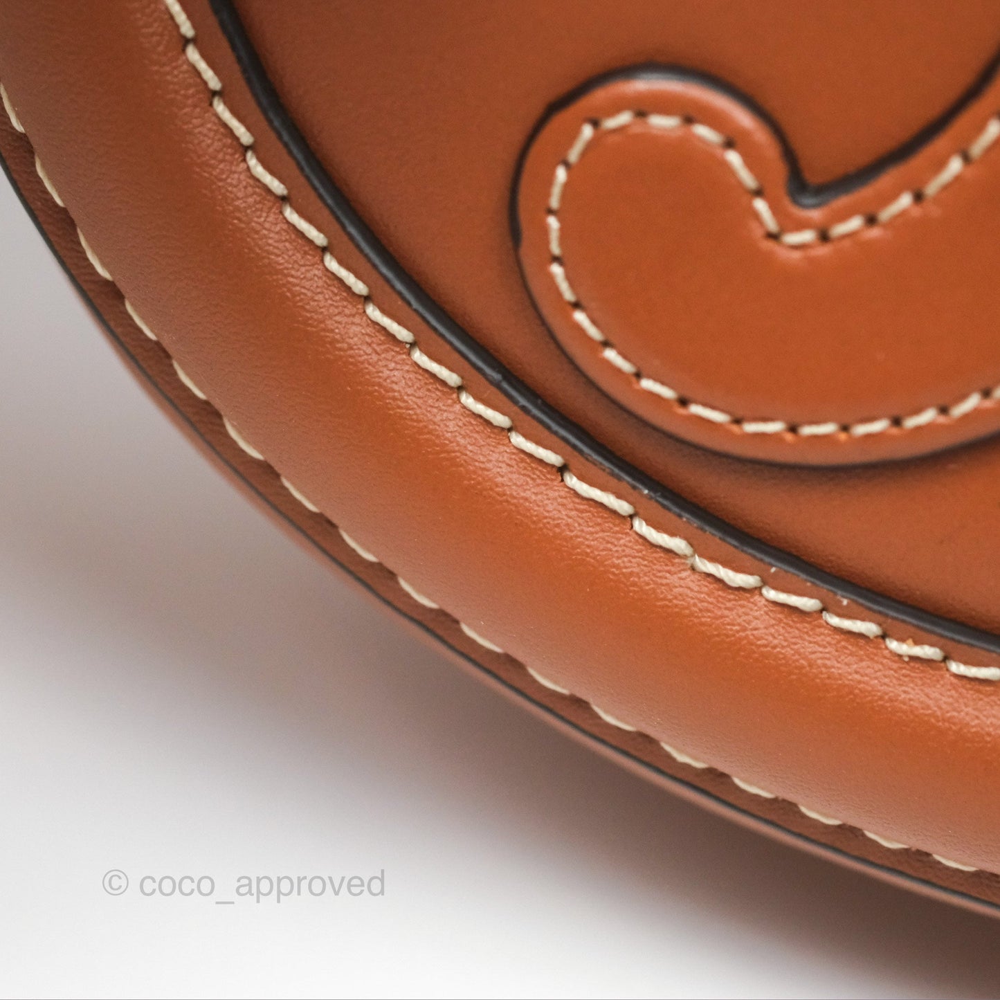 Celine Oval Bag Cuir Triomphe Tan Calfskin