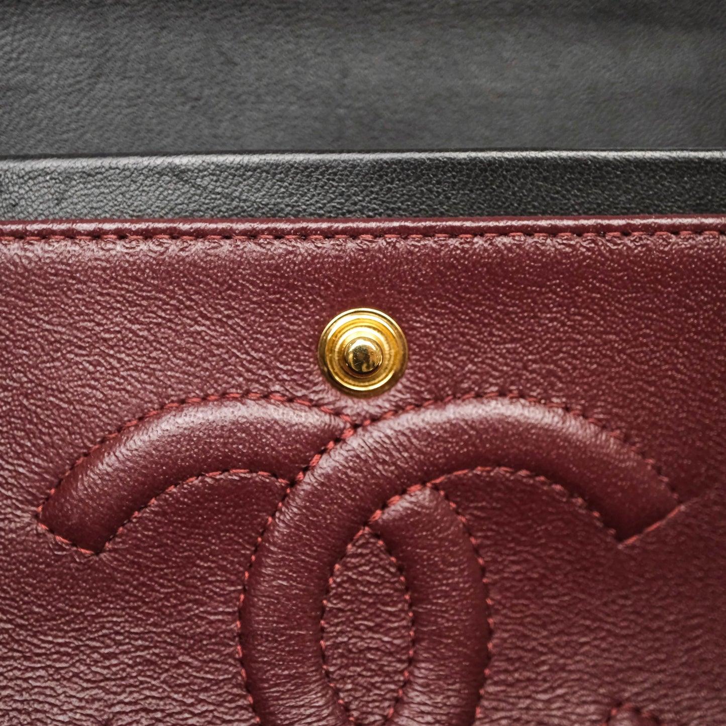 Chanel Classic M/L Medium Flap Quilted Black Lambskin Gold Hardware